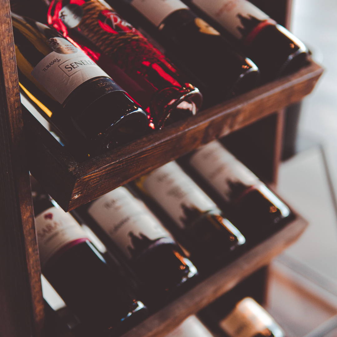 WINE CLUB.png