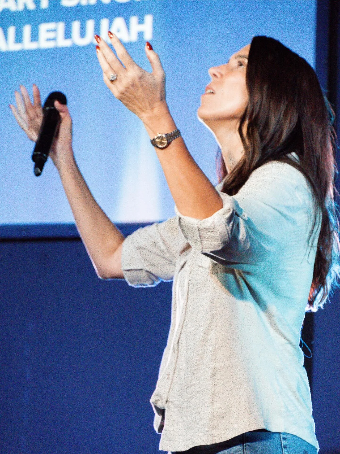 What powerful time we had together with you this Sunday in worship & the Word! 🙌🏼
Pastor Nate took us into our first week in our new series, Jesus & the early church, with Mark: the Ox - Jesus the suffering servant. 
If you missed it you