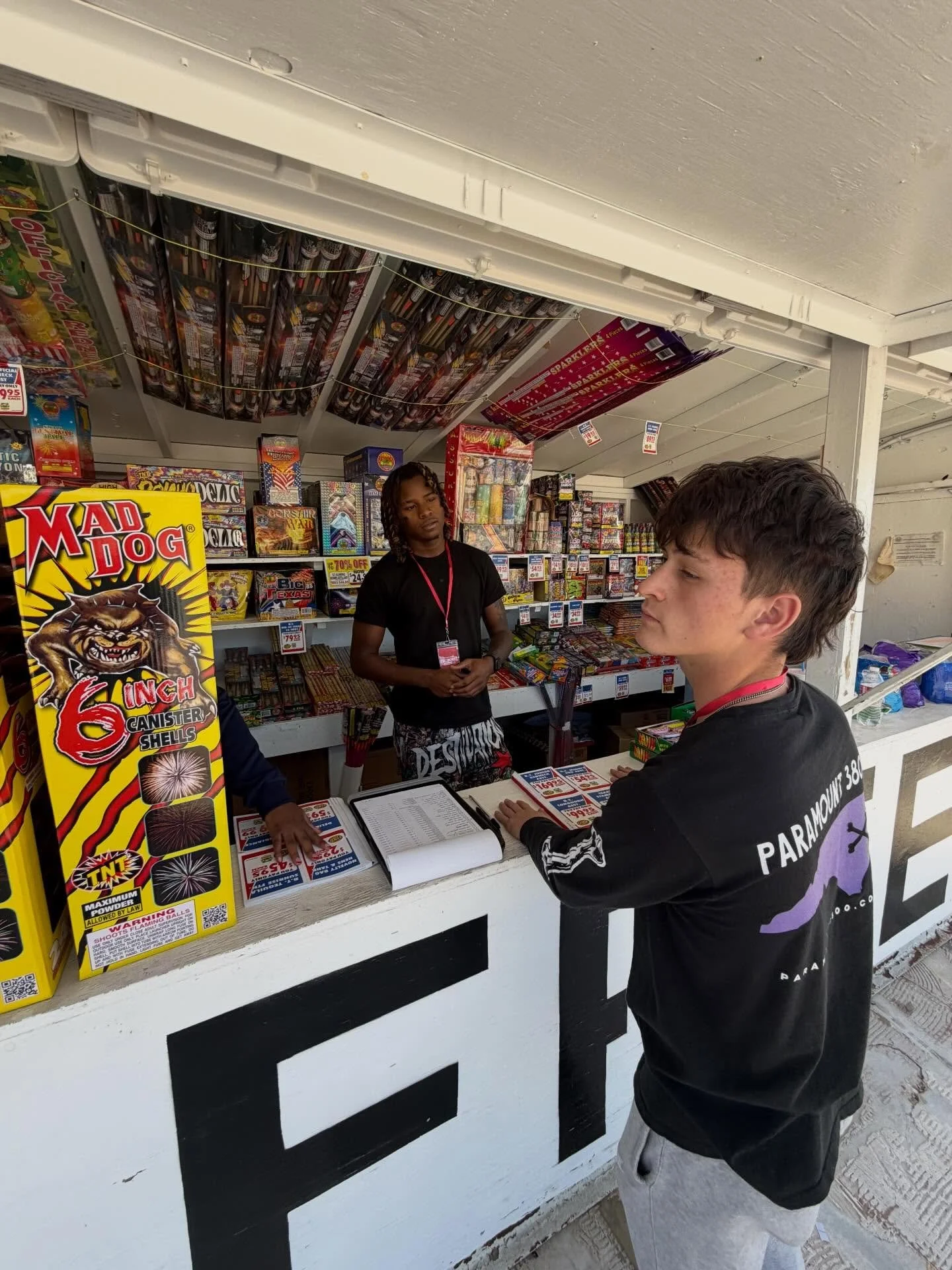 OPEN FOR BUSINESS 🎉🧨 Buy the fireworks you need to ring in the new year - and for a good cause 🫡😏

30% of proceeds are returned back to our student ministry 🤯