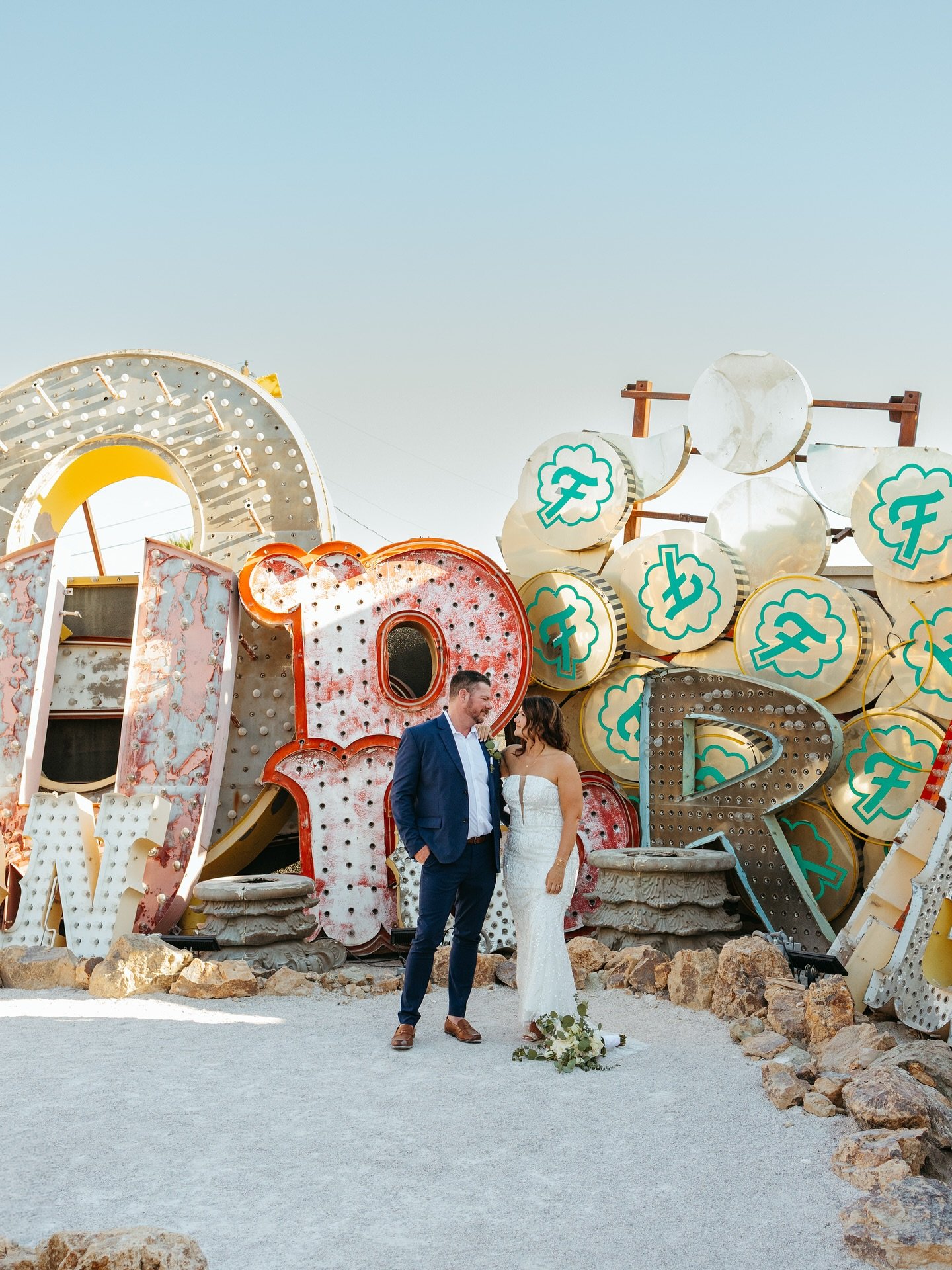Still pinching myself that I got to travel to Vegas to capture Thea &amp; Garett Evans wedding, my very first destination wedding! This group of people was literally top tier. Could not have asked for a better group to travel with. Their entire famil