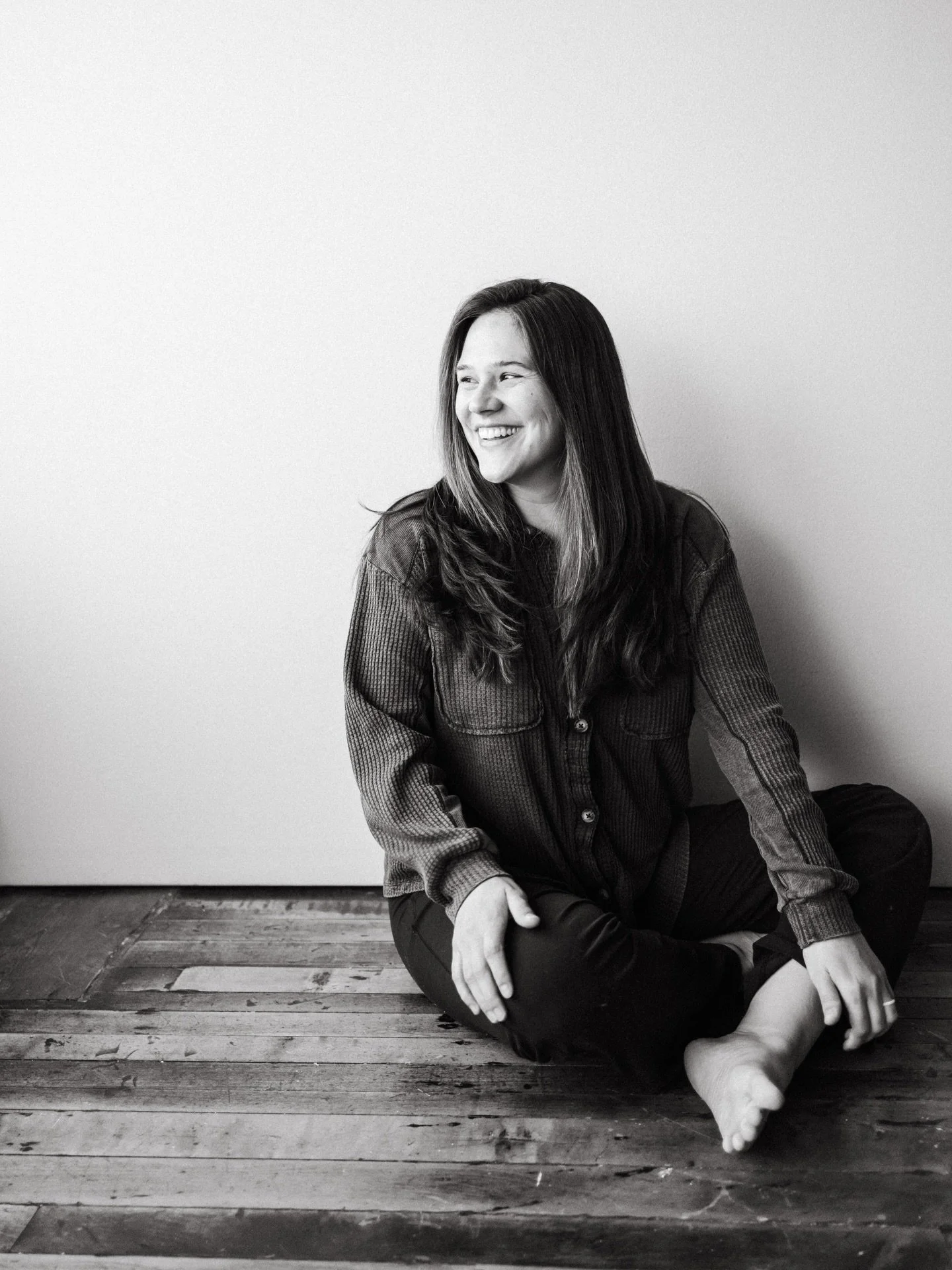 Happy Thanksgiving!!!
I am so overwhelmed with gratitude today as I think about every single family, senior, newborn, business, couple, wedding, and portrait client I met this year. You all truly SHOWED UP for me with the word of mouth, the referrals