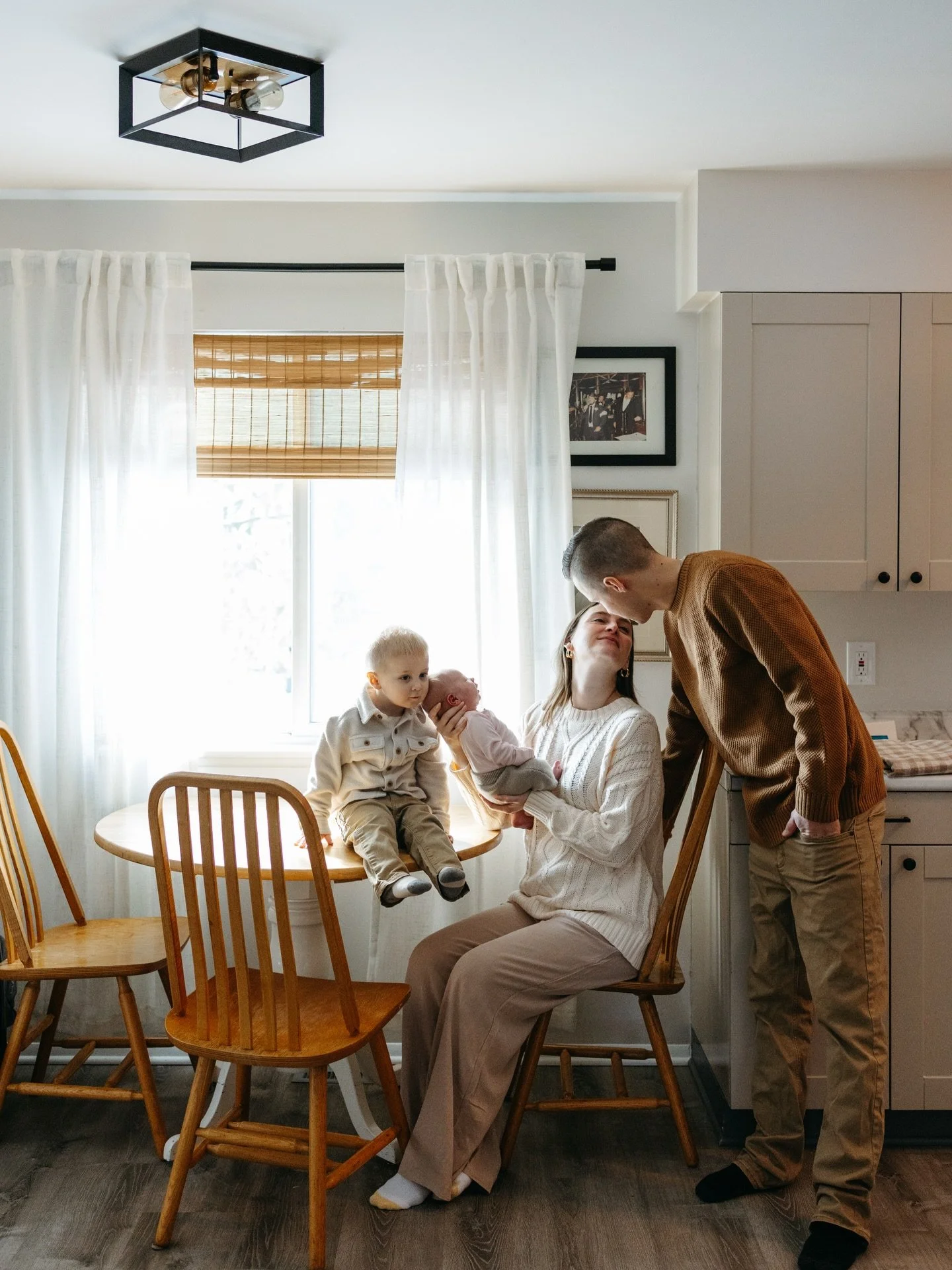 Love photographing this family and meeting all of your babies. Thanks for inviting me back again and again 🥹❤️

-
-
Michigan photographer, Oakland County photography, Detroit area family photographer, Metro Detroit newborn photography, Michigan life