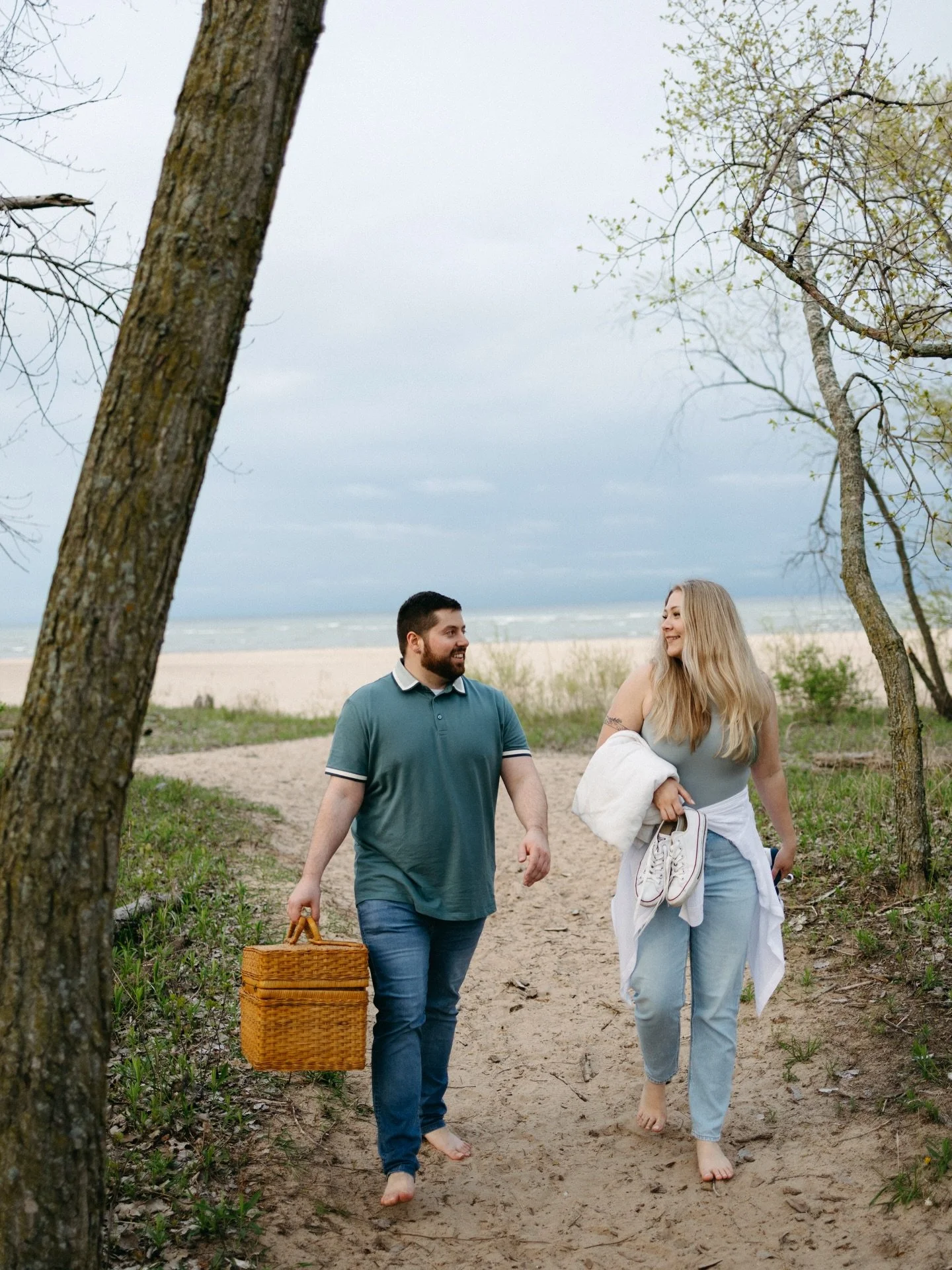 A few days late, but happy 1 year anniversary to these two angels. I am always so blessed with the couples who choose me to be apart of their wedding day ❤️