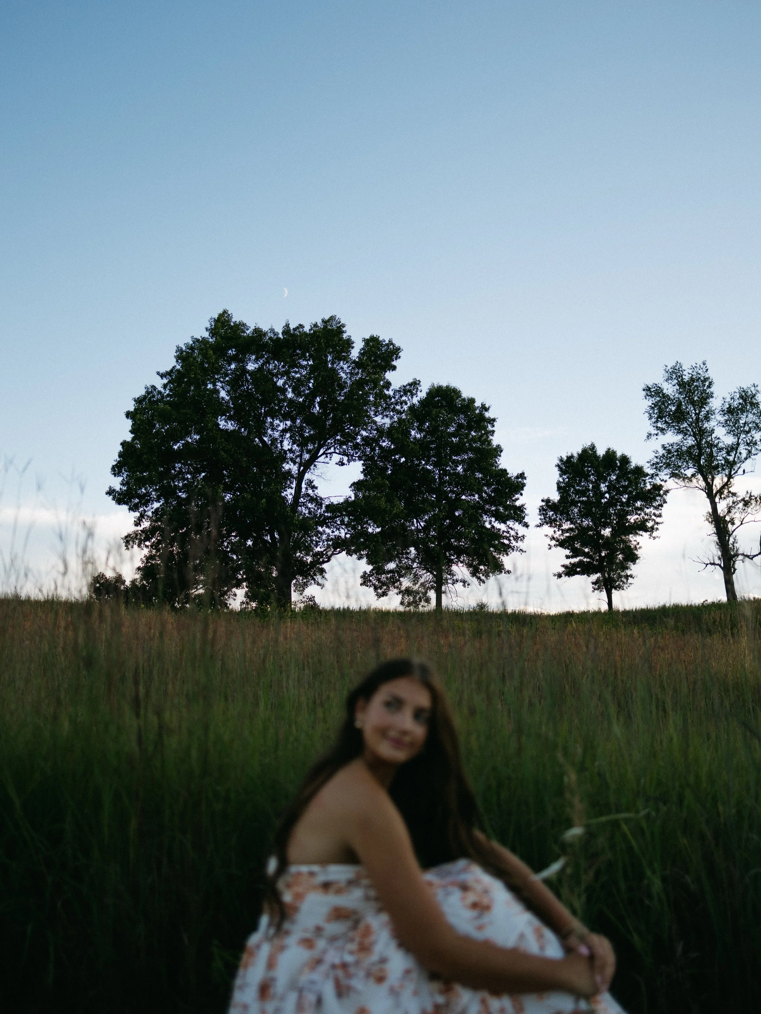 Senior Sunday!

-
-
-
@sophiaiakovides 
Senior photography, Oakland County senior photographer, Michigan senior photographer, Metro Detroit senior photos, senior portraits Michigan, high school senior photos, Class of 2027, senior picture inspiration