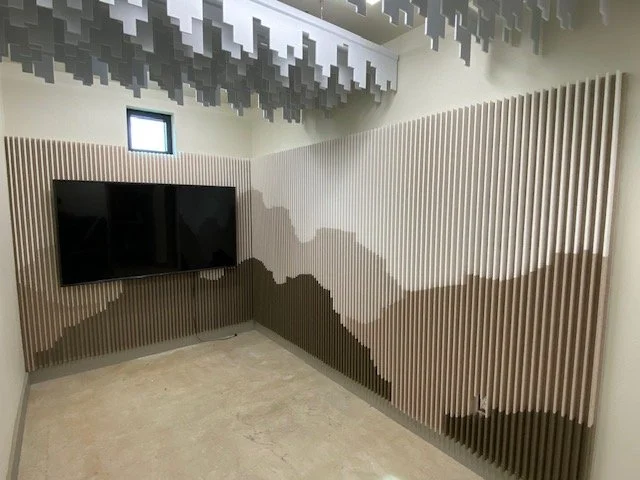 Fin and City scape.jpg