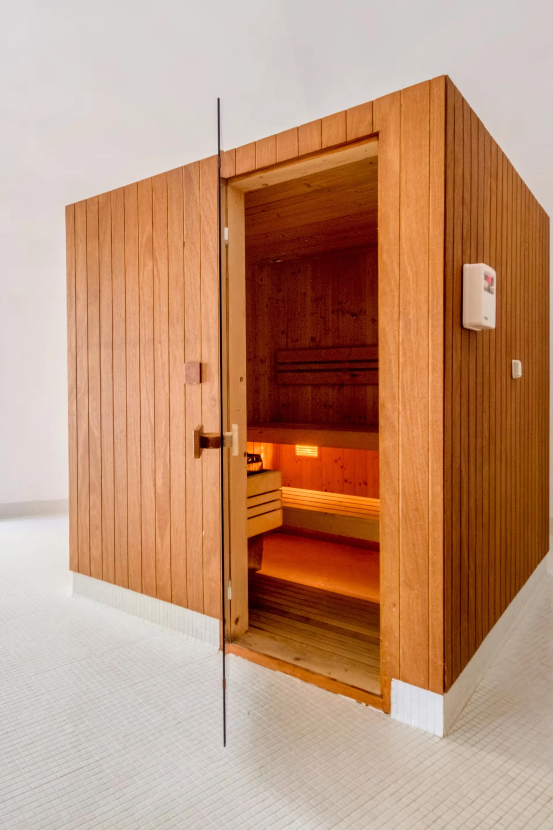 sauna.jpeg