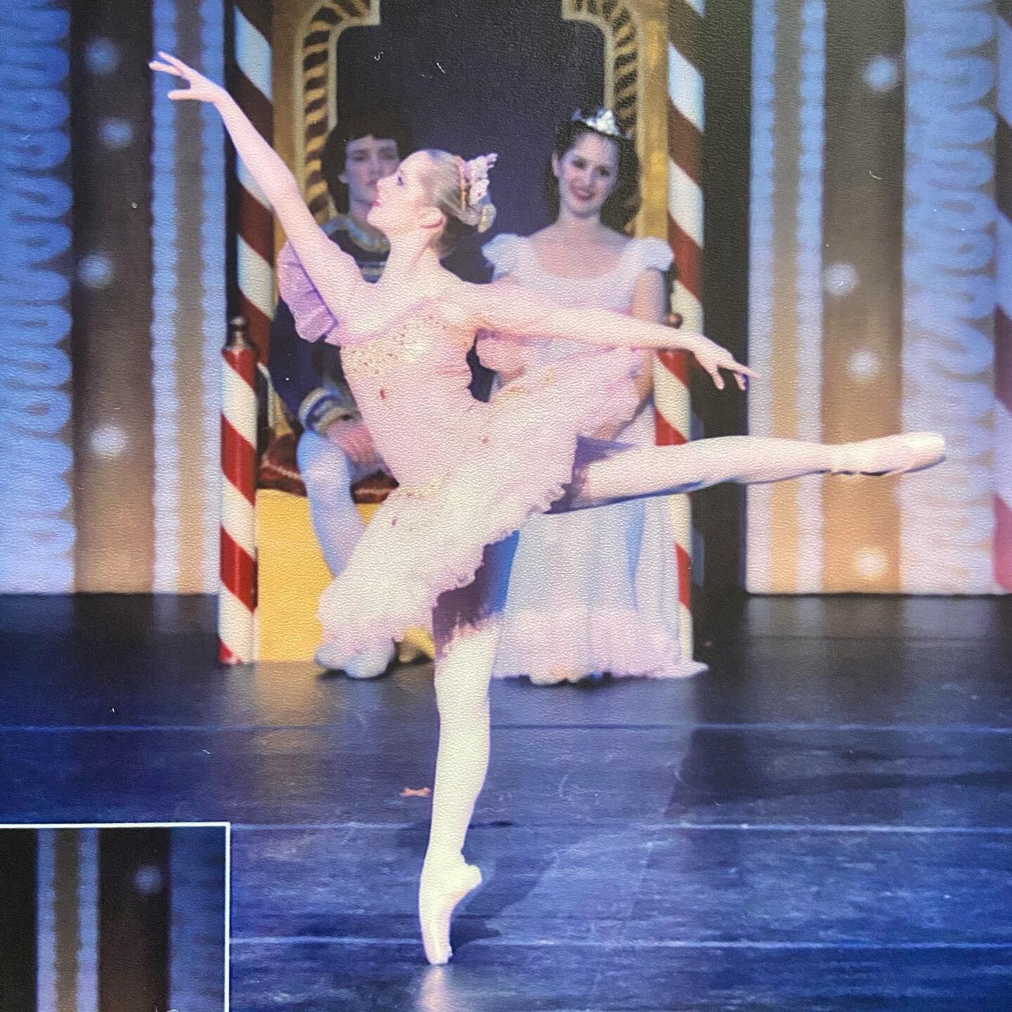 Happy 2/2 Day! 🩰

#tutuday #ballet #sugarplumfairy #flashbackfriday @balletensembleoftexas @ballet_academy_of_texas