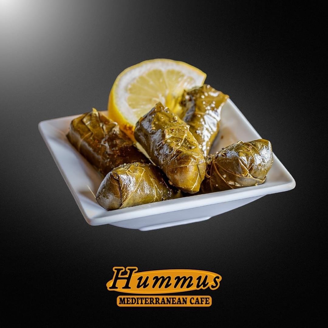 Tag a friend who needs to try stuffed grape leaves! They&rsquo;ll be hooked after one bite.

☎️ 405-216-5468
📍 3000 W Memorial Oklahoma City, OK 73120
💻 https://hummusmediterraneancafe.com
.
.
.
#oklahomafood #oklahoma #MediterraneanFood #Mediterra