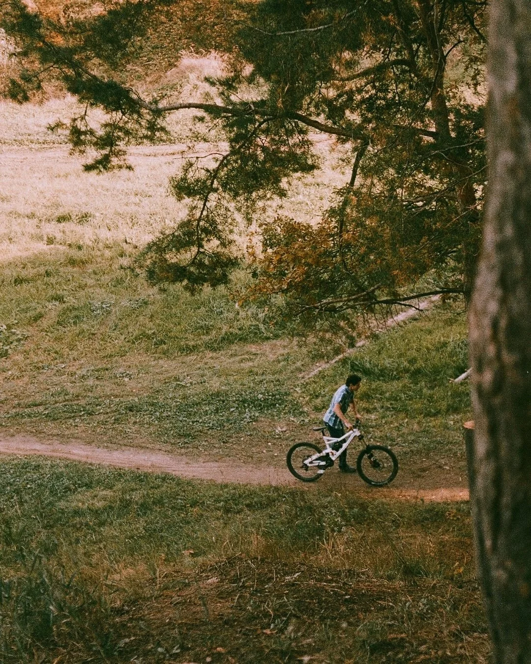 Community Trail Day — Saturday, Nov. 8th
Join us from 8am to 12pm (with trail access until 2pm) for a morning spent outdoors with friends, neighbors, and the crisp air of fall.
It’s free, open to all, and made for those who love a fresh