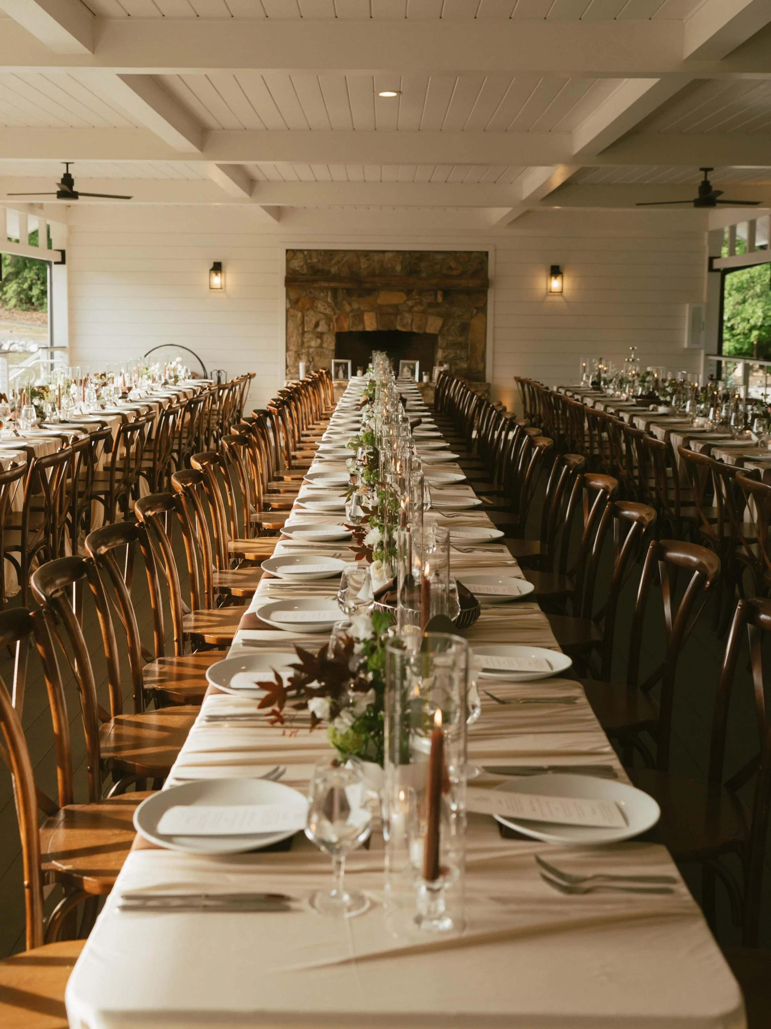 Long tables, live music, and a tower that earned the toast for Grace and Blake&rsquo;s celebration. 🥂 

Photography: @miagphotography
Planning: @mosaicweddings_