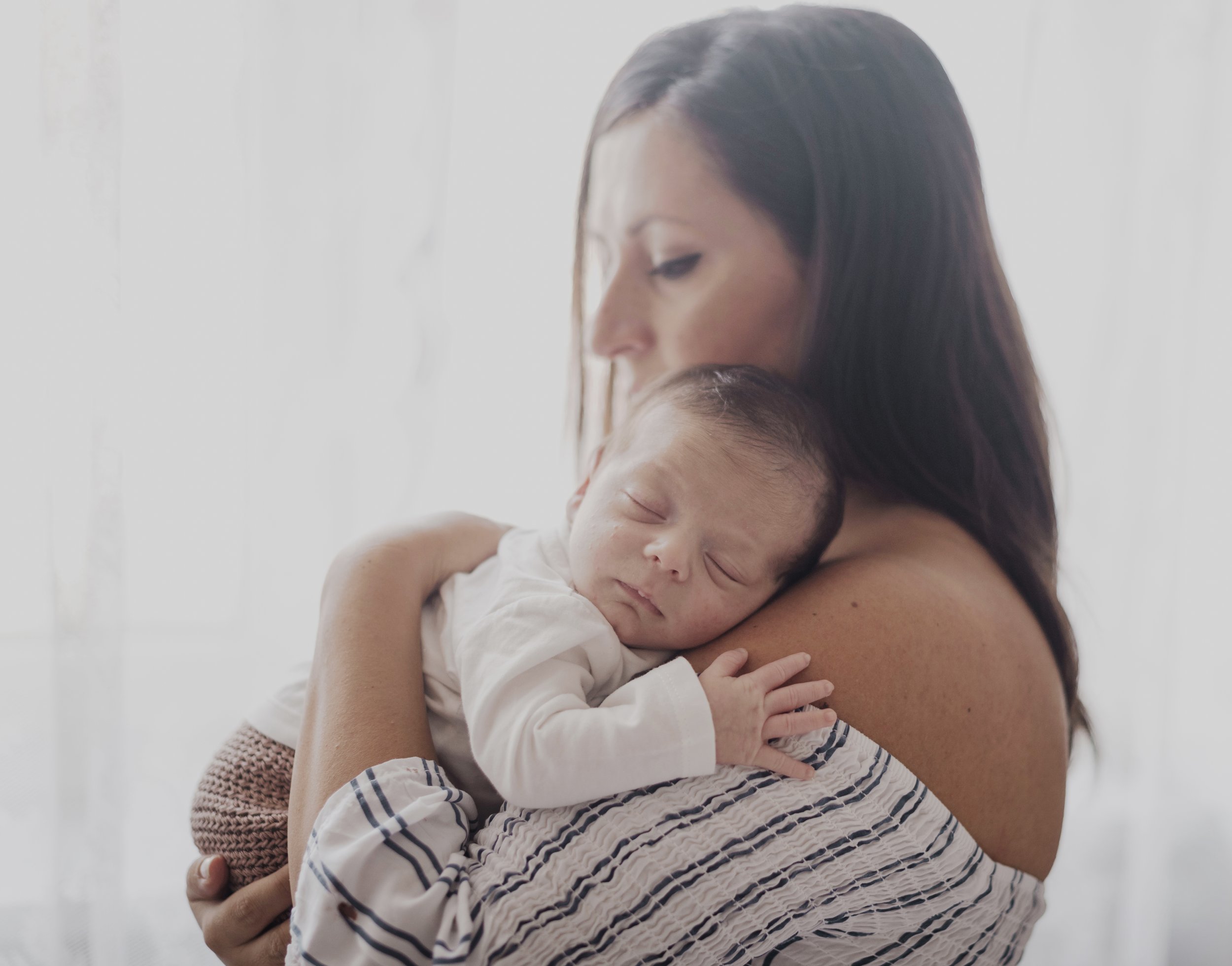 portrait-mother-holding-little-child.jpg
