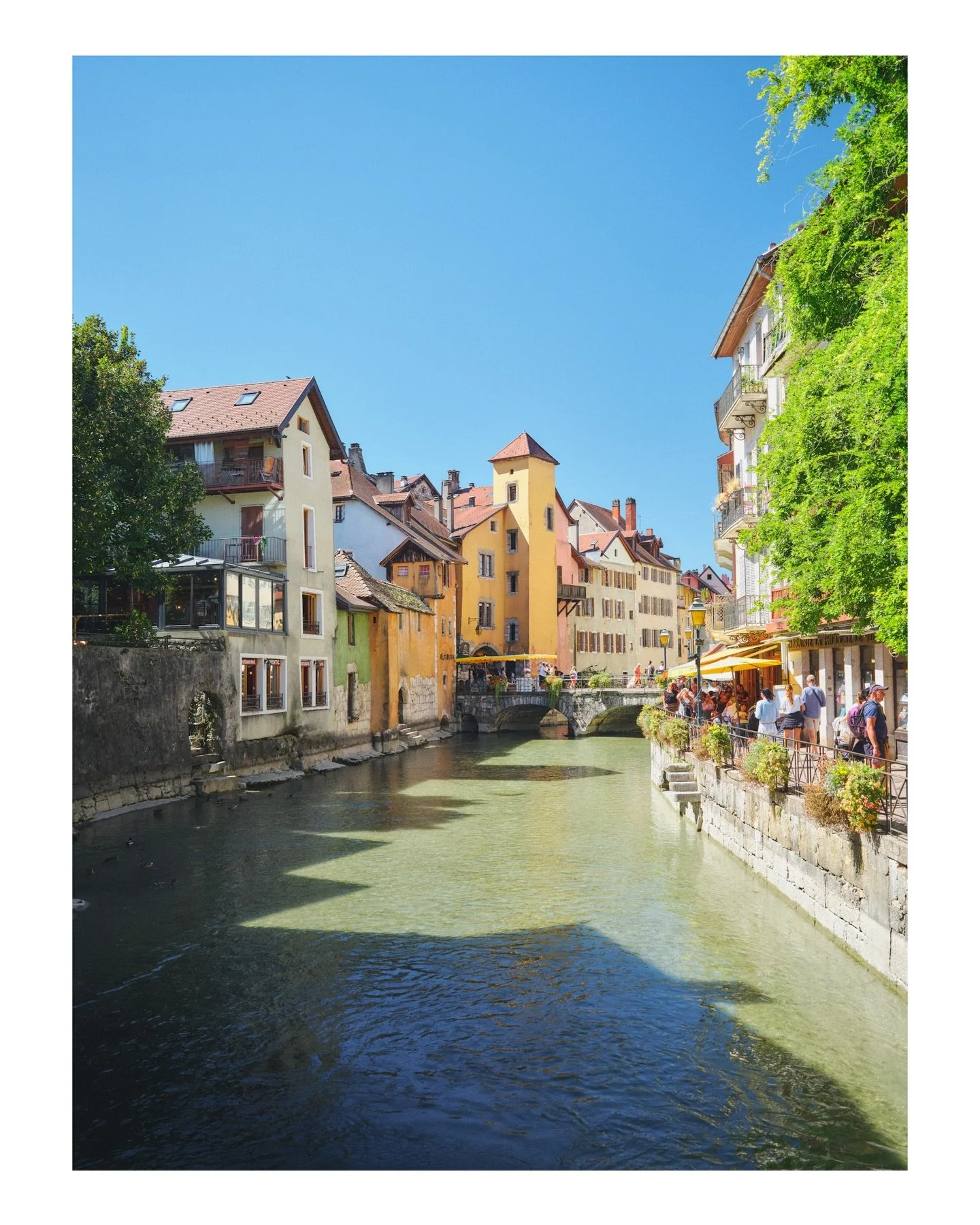 A quiet morning in a lakeside town

Annecy, France
August | 2025
📸 GFX 100s
&bull;
&bull;
&bull;
#roamtheworld #france🇫🇷 #annecy #hellofrom #travel #frenchalps🇫🇷 #annecyfrance #wanderlust