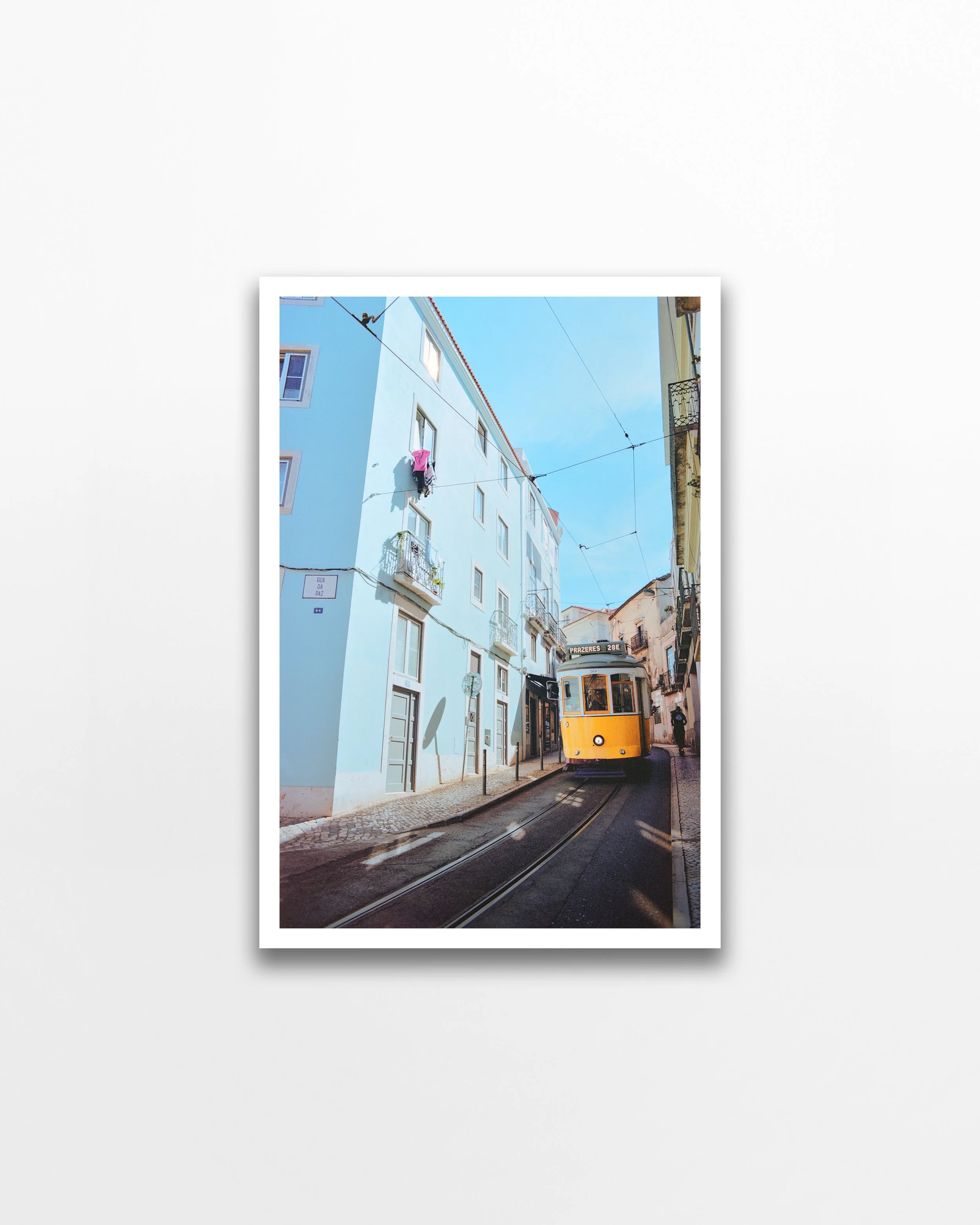 Portugal_Portra-160_0245-positive_50% copy 2.jpg