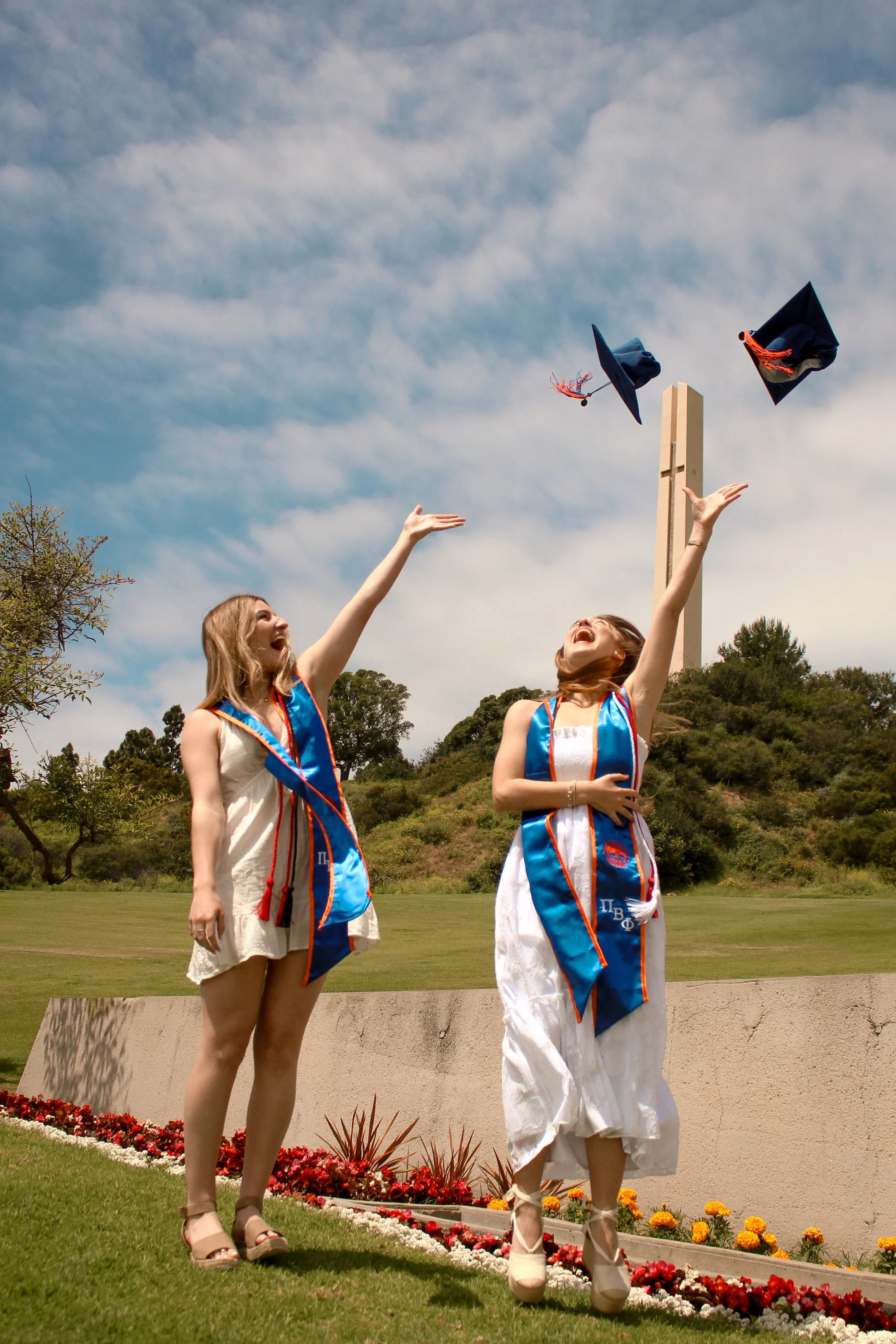 Pepperdine University Graduation Photoshoot Class of 2024 | Shot on my Canon Rebel T5i.
