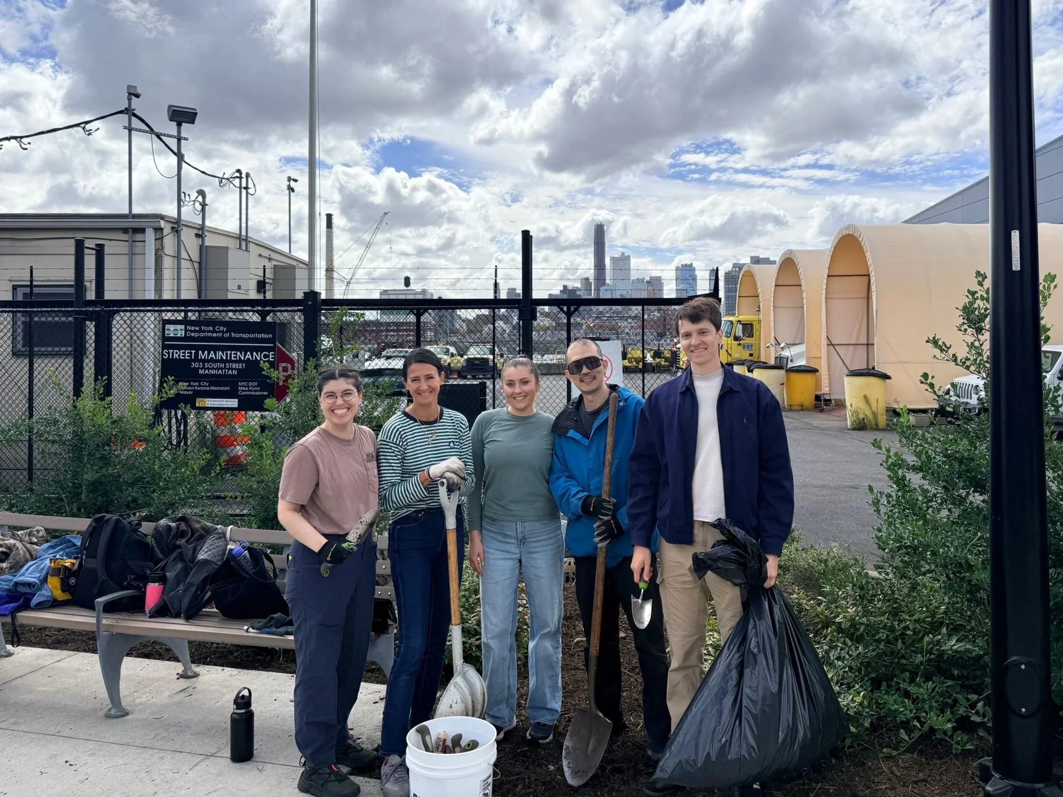 Volunteering at Pier 42 with the Lower East Side Ecology Center