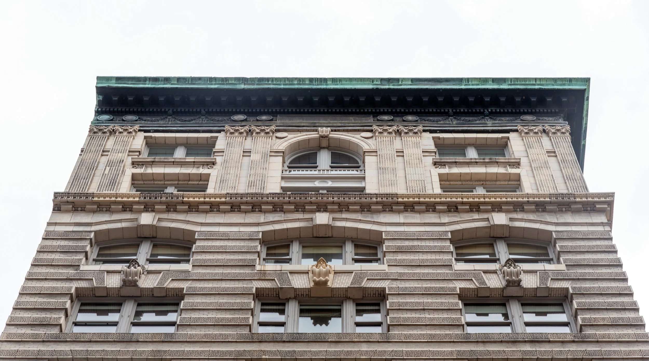   Residential  
366 Broadway