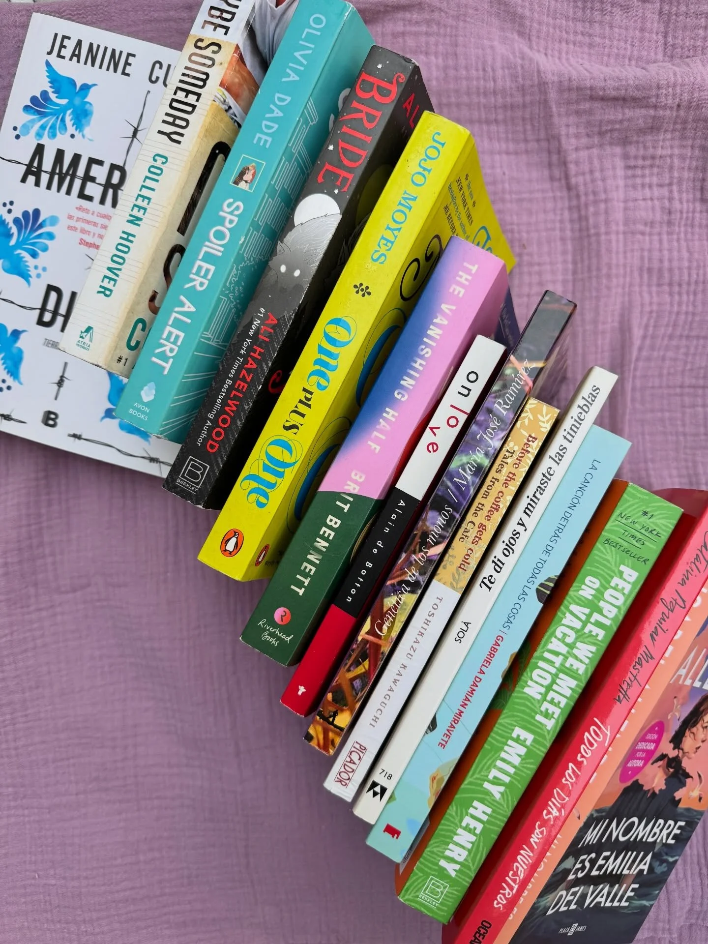 La biblioteca de las estrellas que sue&ntilde;an 🌟💫✨

&iquest;Te acuerdas de cuando ibas a Blockbuster y escog&iacute;as una pel&iacute;cula para tu fin de semana? &iquest;Por qu&eacute; no hacer lo mismo con los libros? Y ya s&eacute;, para eso ex