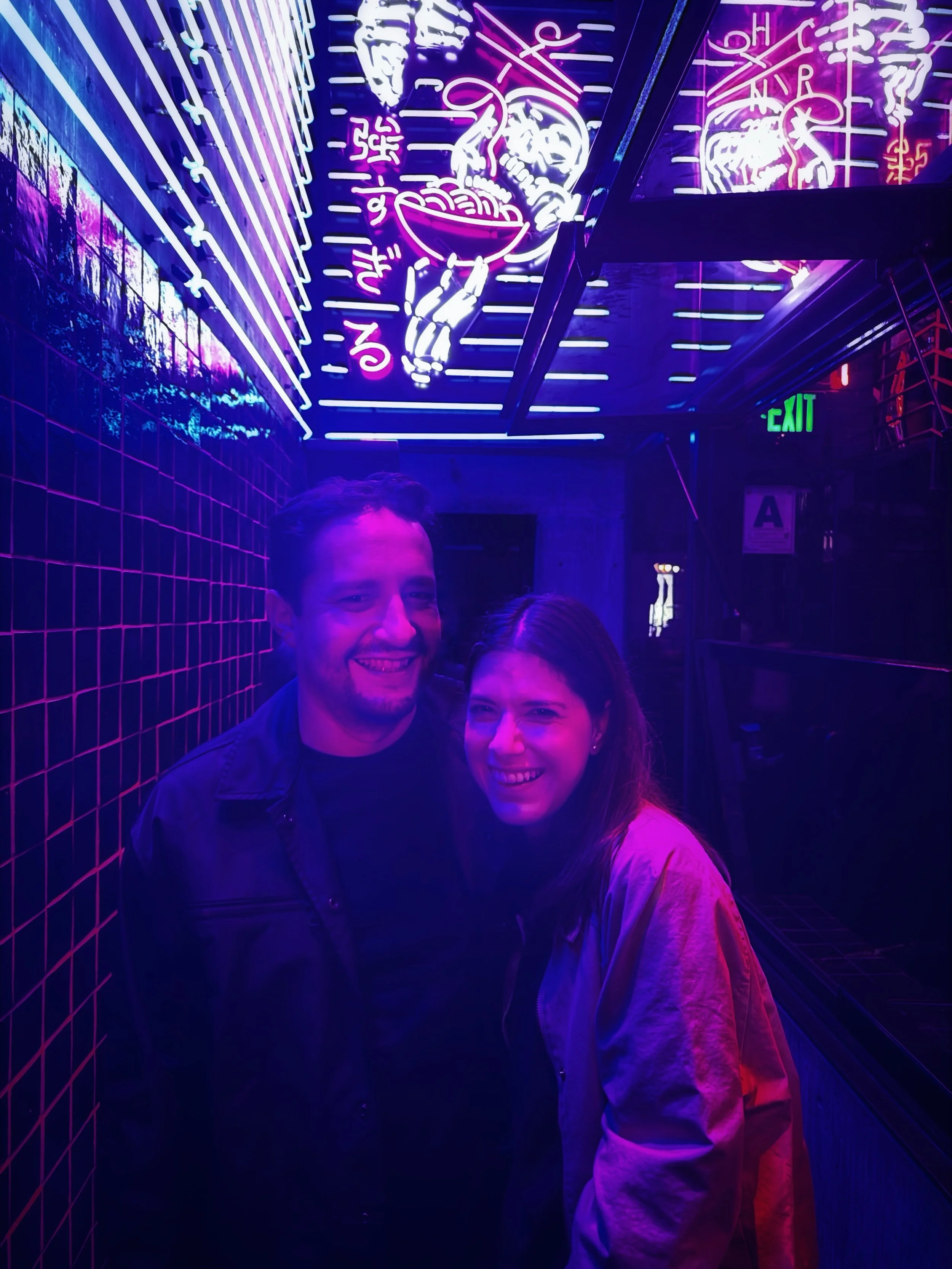Dos a&ntilde;os contigo @aldo.got 💜 este a&ntilde;o encontramos nuestro caf&eacute; favorito que de olvidado no tiene nada, bailamos mal pero juntos en dos bodas, me echaste porras en FIL y yo camin&eacute; muchos pasos en tu zapatos (literal), cono