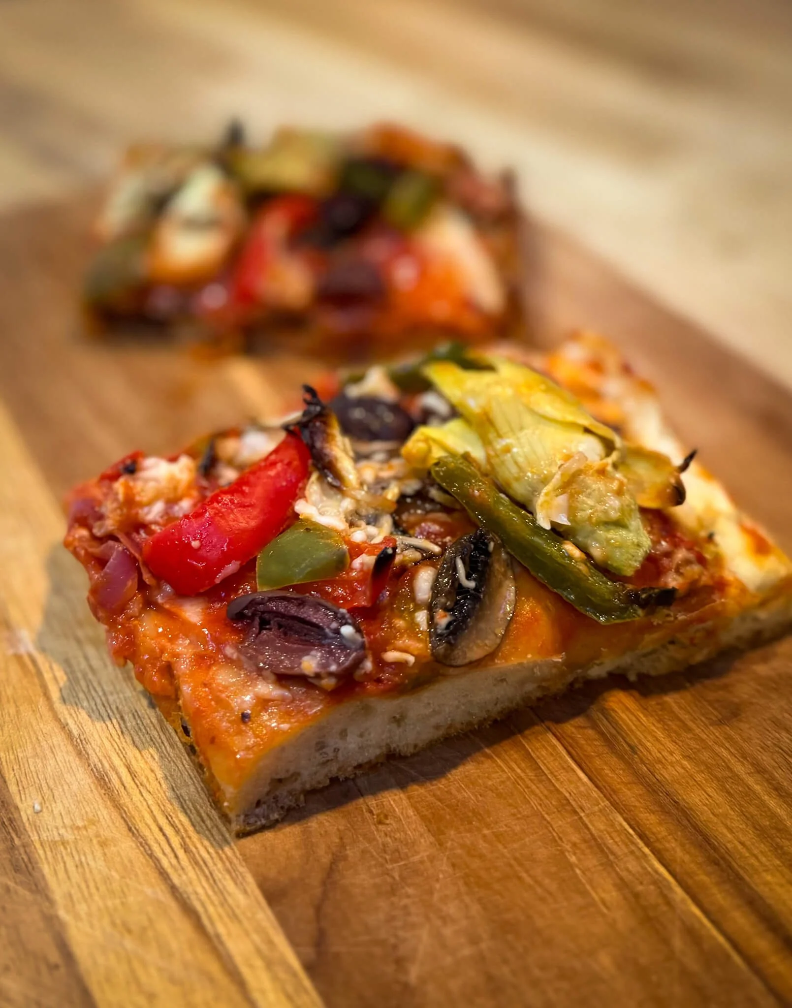 DETROIT-STYLE VEG PIZZA