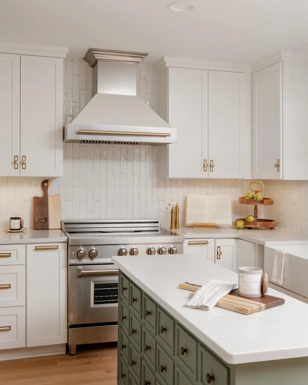 👻✨ Spooky season is here, and we&rsquo;re all about transforming spooky spaces from dark and dated into bright, functional, dream-worthy designs. From scary befores to stunning afters, every remodel proves that even the most haunted corners have pot