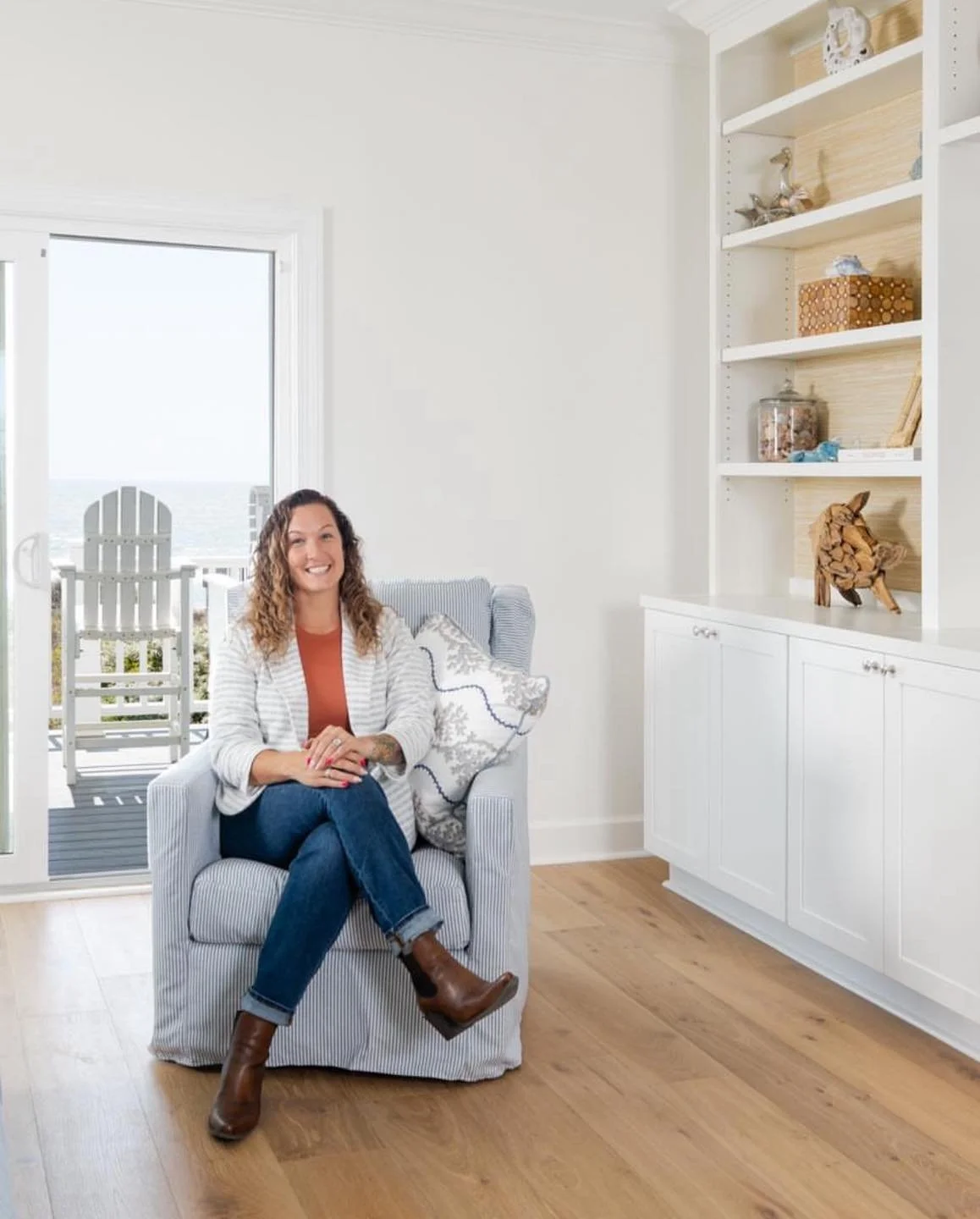You&rsquo;ll see her in the showroom pulling samples, on the jobsite walking plans, or meeting with clients to bring visions to life. We&rsquo;ll take any chance we can get to brag on our founder and principal designer, Erin Snyder. 

As the leader o
