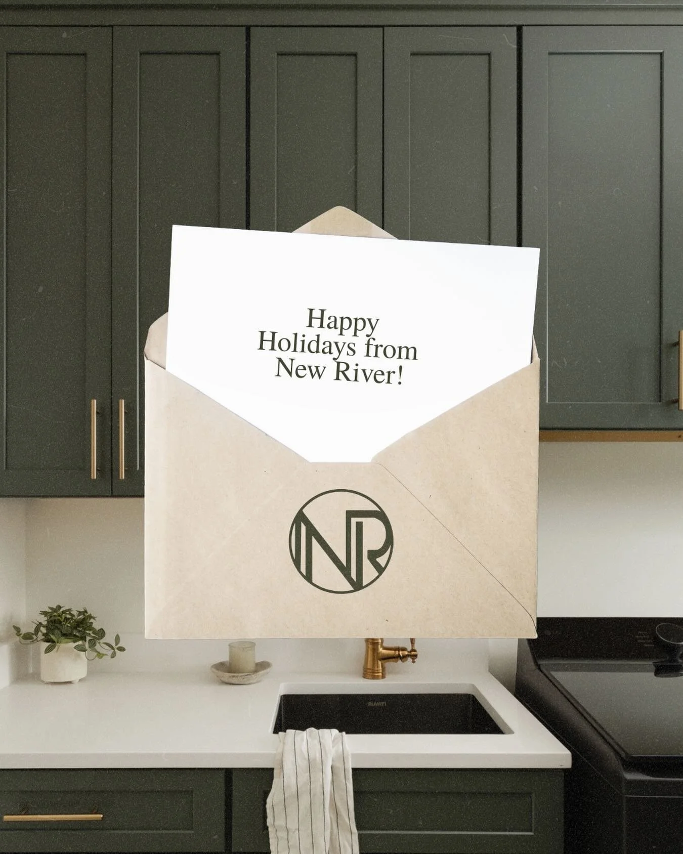 From our design family to yours, Happy Holidays! ❄️✨

#happyholidays #newrivercabinets #seasonsgreetings #interiordesign