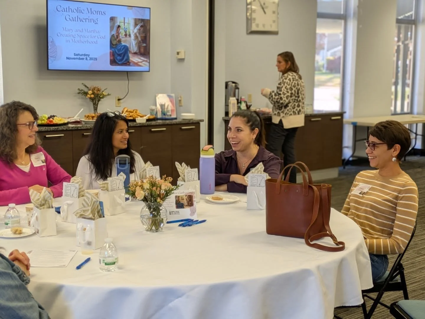 On Saturday 30 moms gathered for a morning retreat to pause, pray, and find peace in the demanding calling of motherhood. Led by Director of Faith Formation Allison Oblen and parishioner Sabrina Castillo, these mothers were reminded that they, too, a