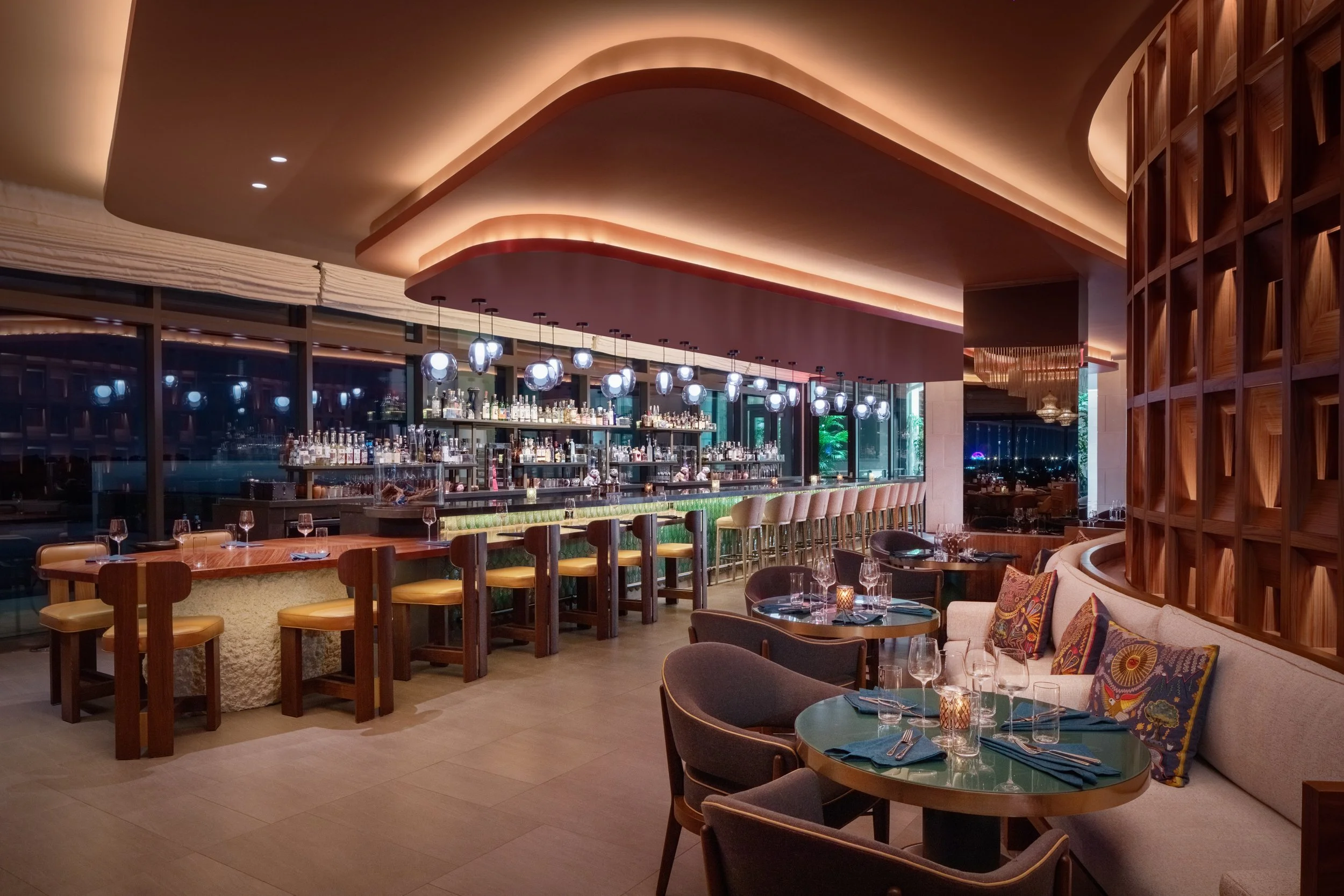 Conrad_Orlando-Ceiba_Bar.jpg