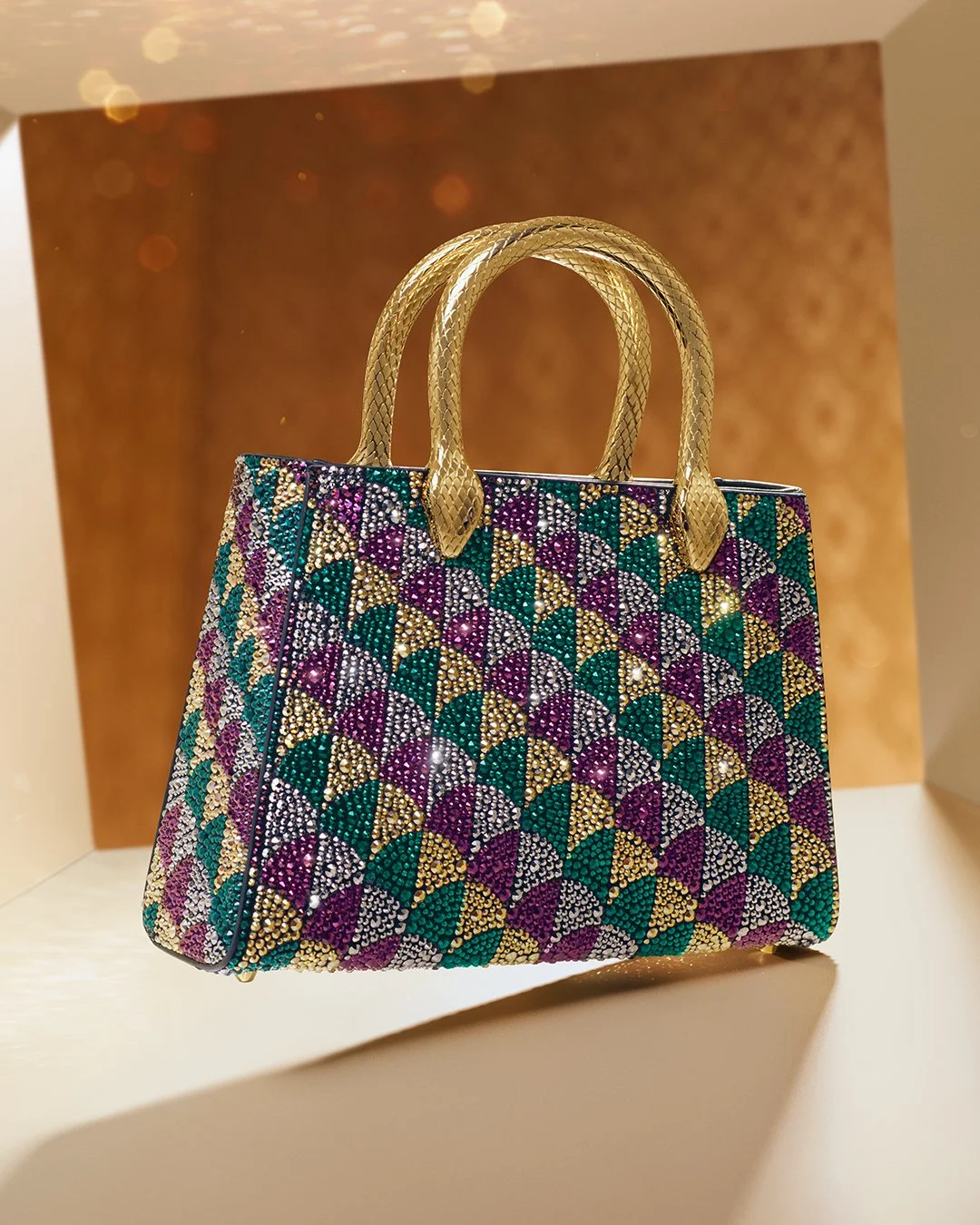 A-24_Xmas_Serpenti_Product03_1080x1350.jpg