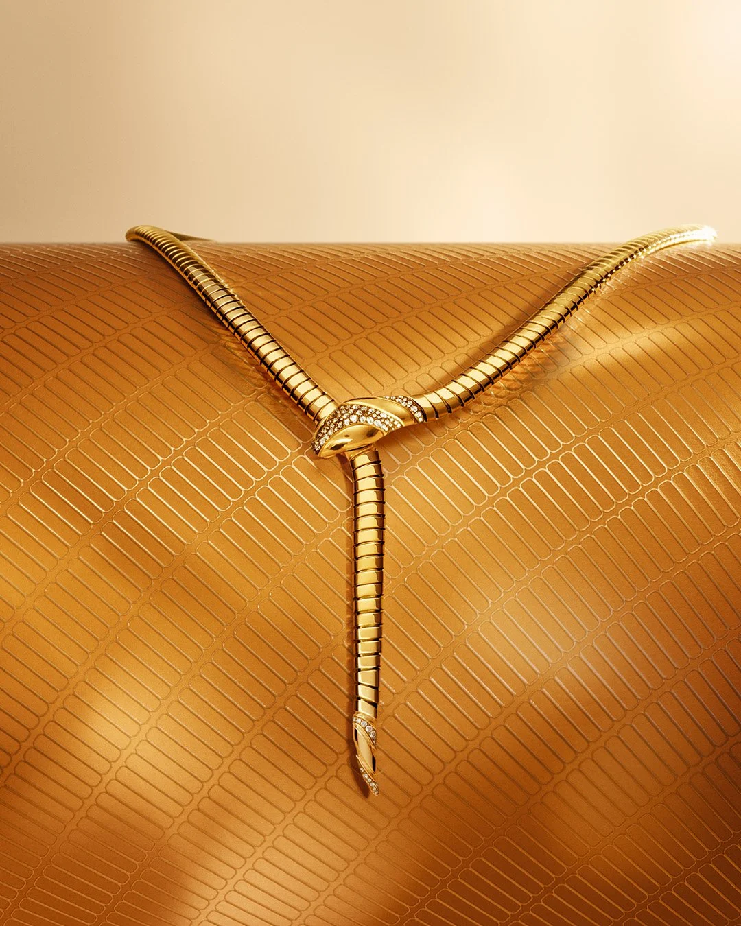 J-24_Xmas_Serpenti_Product01_1080x1350.jpg