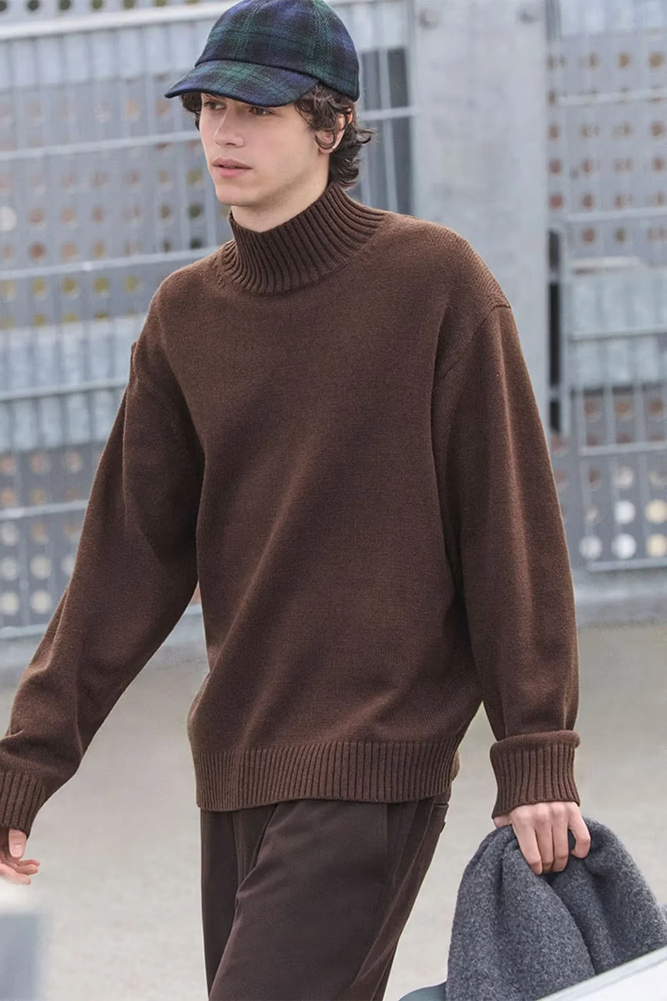 https___hypebeast.com_image_2025_07_15_uniqlo-c-fw25-collection-release-info-14.jpg