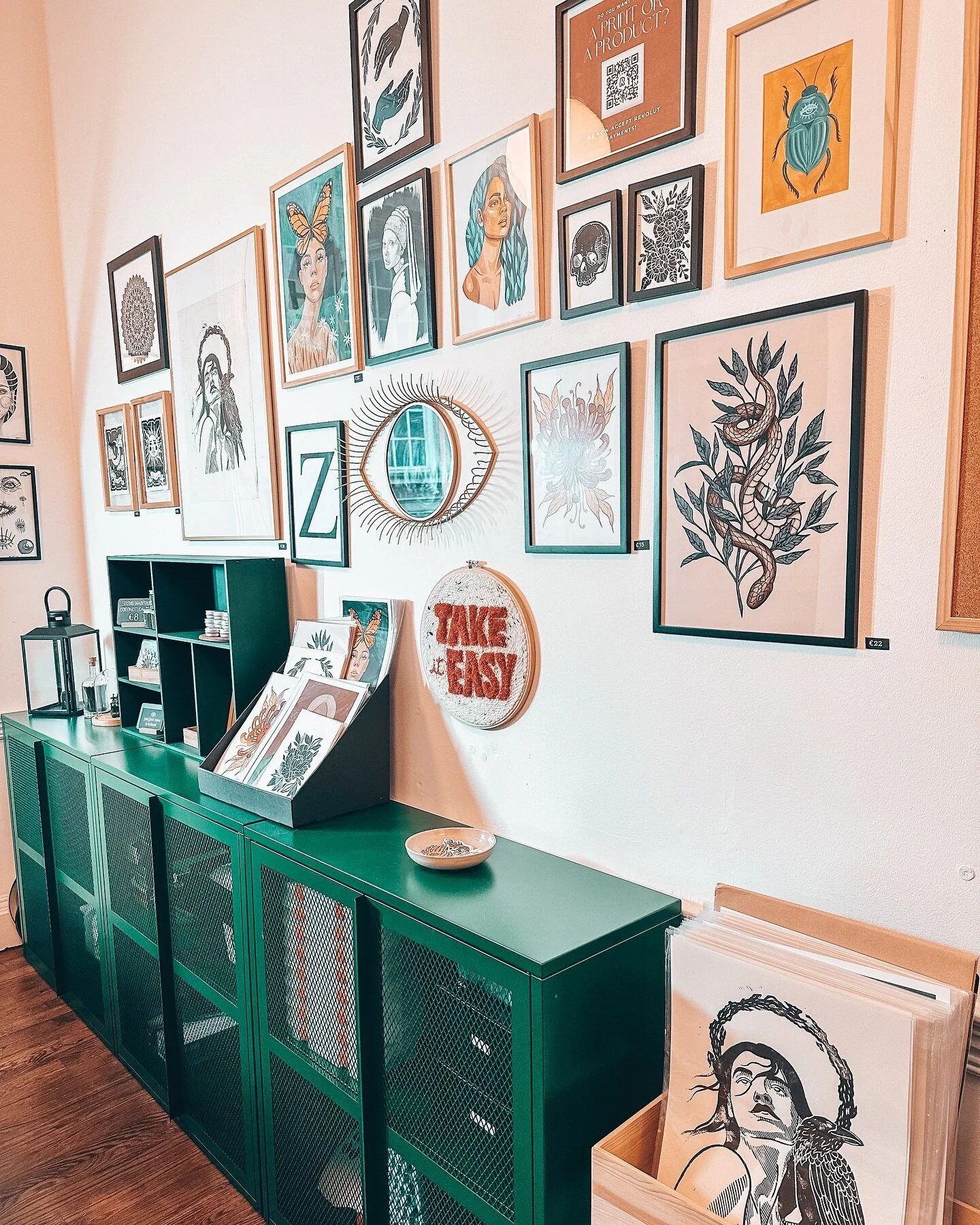 We love a good gallery wall, full of ideas, feelings, moments and stories. 

Have you started yours yet?

#artstudio #tattoostudio #gallerywalldecor #visualarts #dublinart #dublintattoo