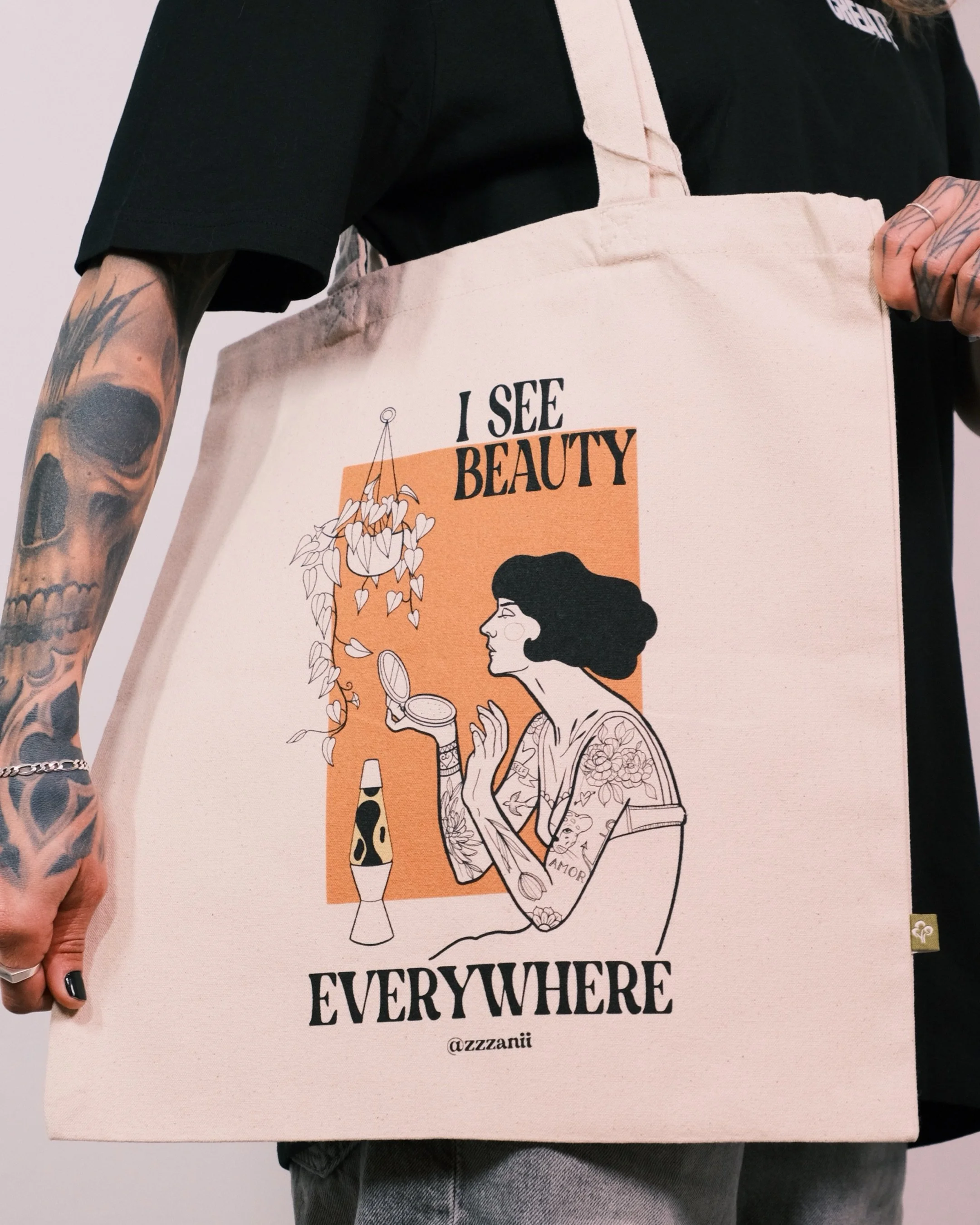 The Tote Collection is now available ✨

Now, besides wearing art on your body, you can also carry some beautiful art pieces around, just how we like it. 🖤 

> 100% cotton
> Thick and strong material
> Done by the lovely team at @the.gra.ie 