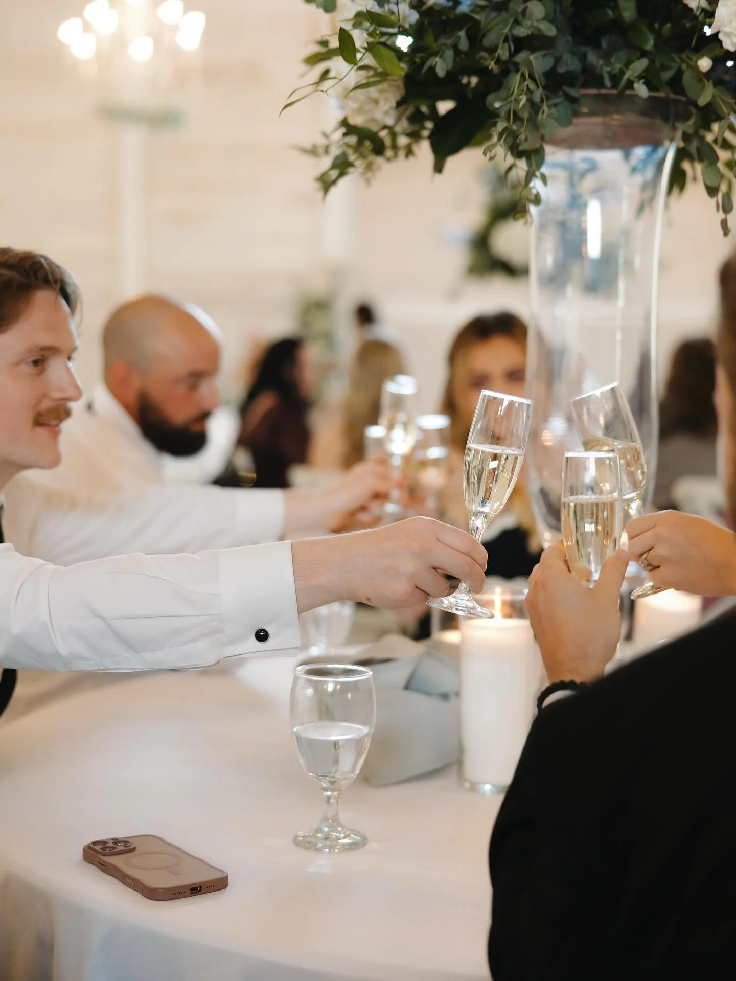 Wedding elegance elevated with Awhiteweddings Nashville Wedding Planning Service
The Team Behind the Photo:
Wedding Planner: @awhiteweddings
Venue: @birchwoodtn
Photography: @sincerelylindsayphotography
Catering: @ej_2step_caterers
Entertainme