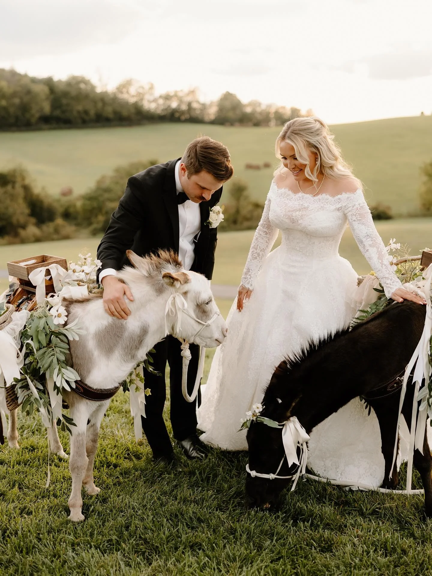 An ENCHANTED evening with Mr. And Mrs. Mizhir!! 

Awhiteweddings&reg; a Service Based Wedding Planning Business. Serving couples in Middle TN. Budgets ranging from 30K-200K. Email or click the link in our bio to register for 2026-2027 bookings. 

The