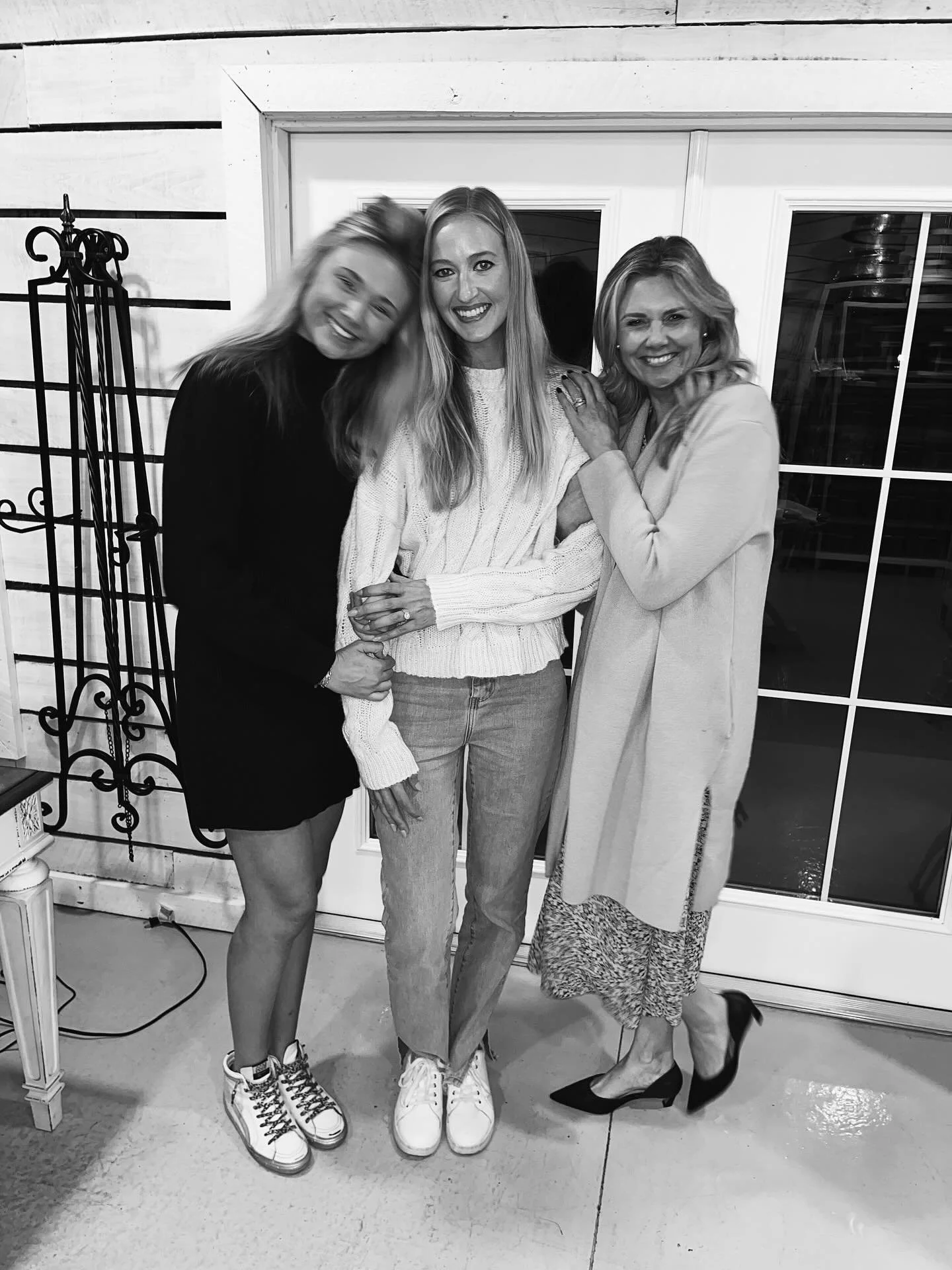 Wedded recap! Spent the evening with @steph_rieselman and @tylerwoolman as we officially kicked off their AWhiteWeddings journey. Because diamonds may be a girl&rsquo;s best friend but so is her wedding planner.

Stephanie&rsquo;s vision brings toget