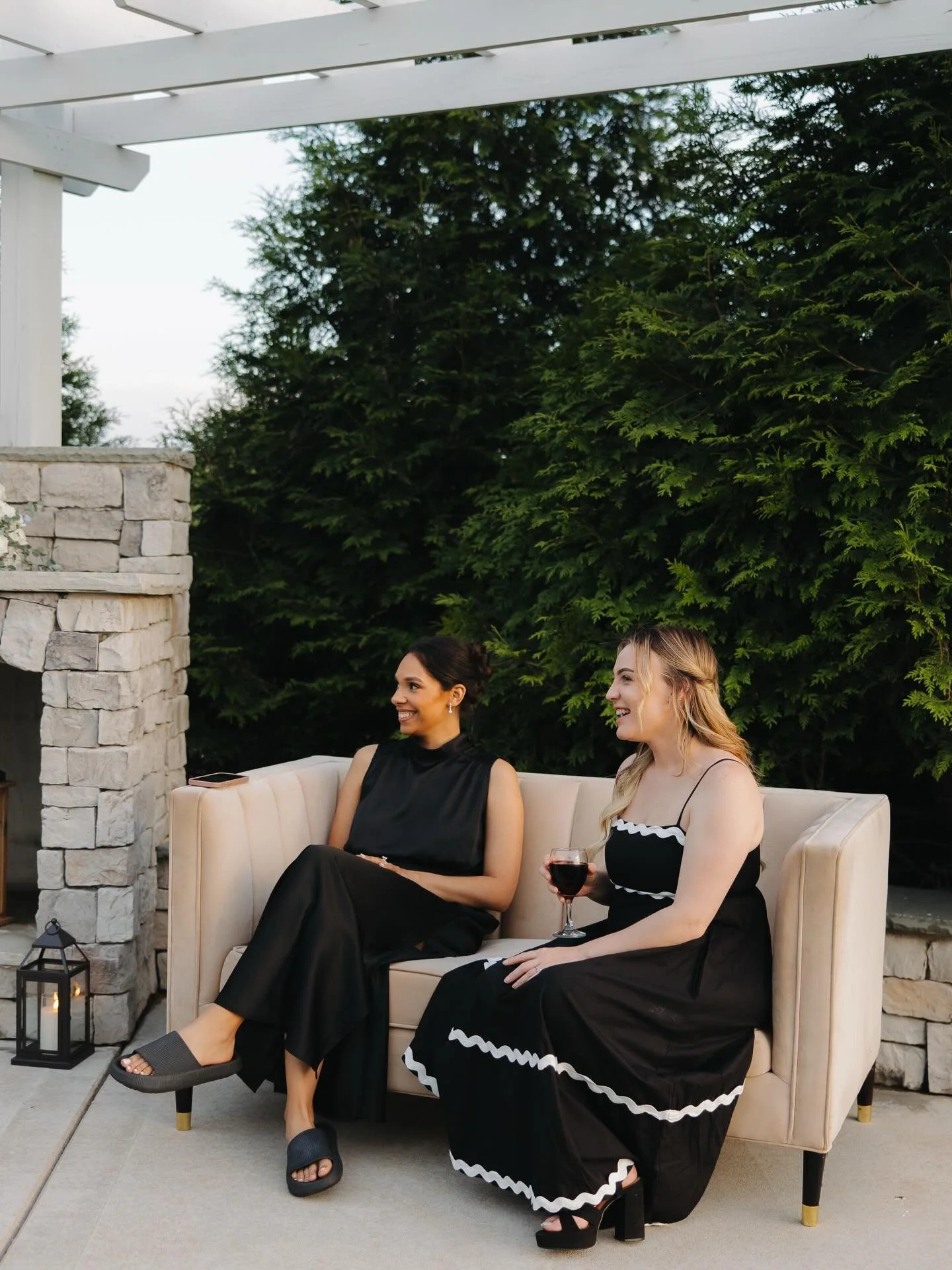 A wedding that feels like cloud 9 🎀💕☁️

AWhiteWeddings, LLC Service Based Wedding Planning Business. Serving couples in Middle TN. Budgets ranging from 30K-200K. Email or click the link in our bio to register for Summer of &lsquo;26-2027 bookings. 