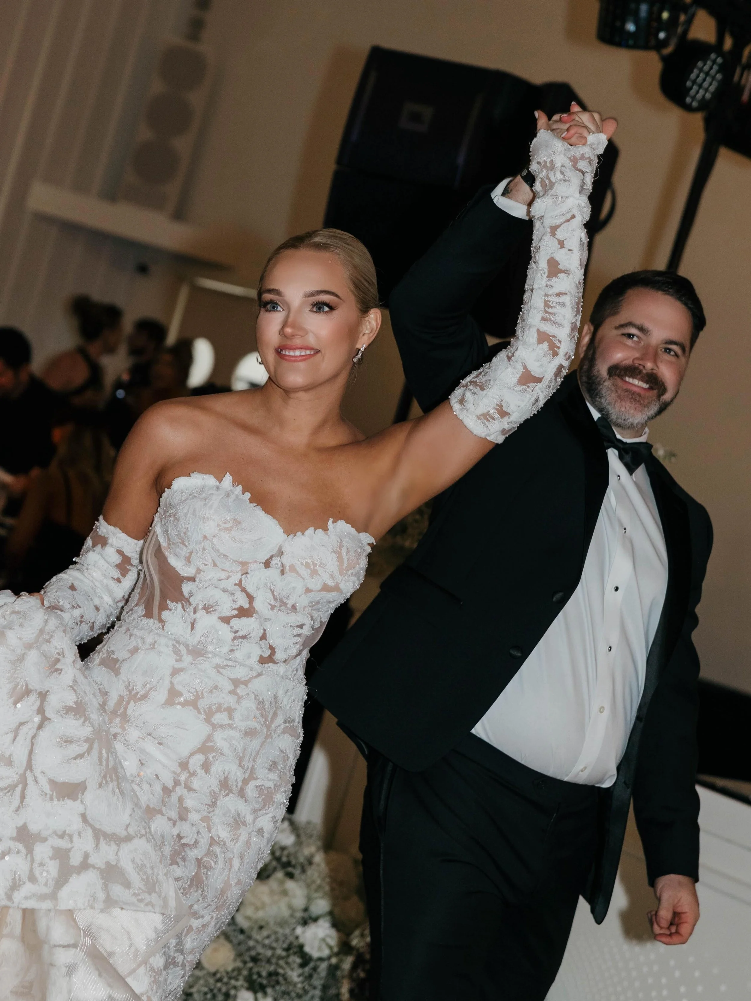 I WANNA LOVE LIKE JOHNNY AND JUNE!!! 

AWhiteWeddings offers expert Nashville wedding planning with 20+ years of experience. Serving Middle Tennessee couples with all 5-star reviews. Book today. 

The Team Behind the Wedding: 
Wedding Planner: @awhit