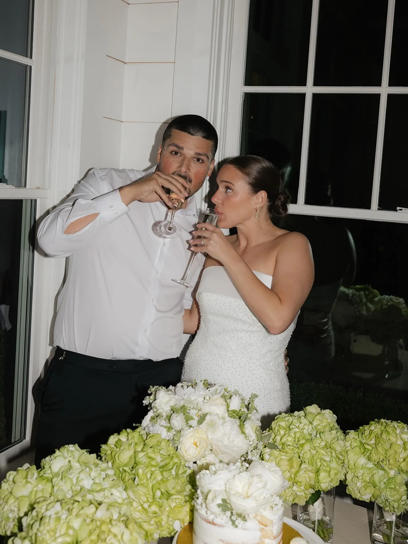 SIP SIP HORAYY!! 🤸🏼&zwj;♀️🤸🏼&zwj;♀️🤸🏼&zwj;♀️

AWhiteWeddings offers expert Nashville wedding planning with 20+ years of experience. Serving Middle Tennessee couples with all 5-star reviews. Book today. 

Wedding Planning: @awhiteweddings 
Venue