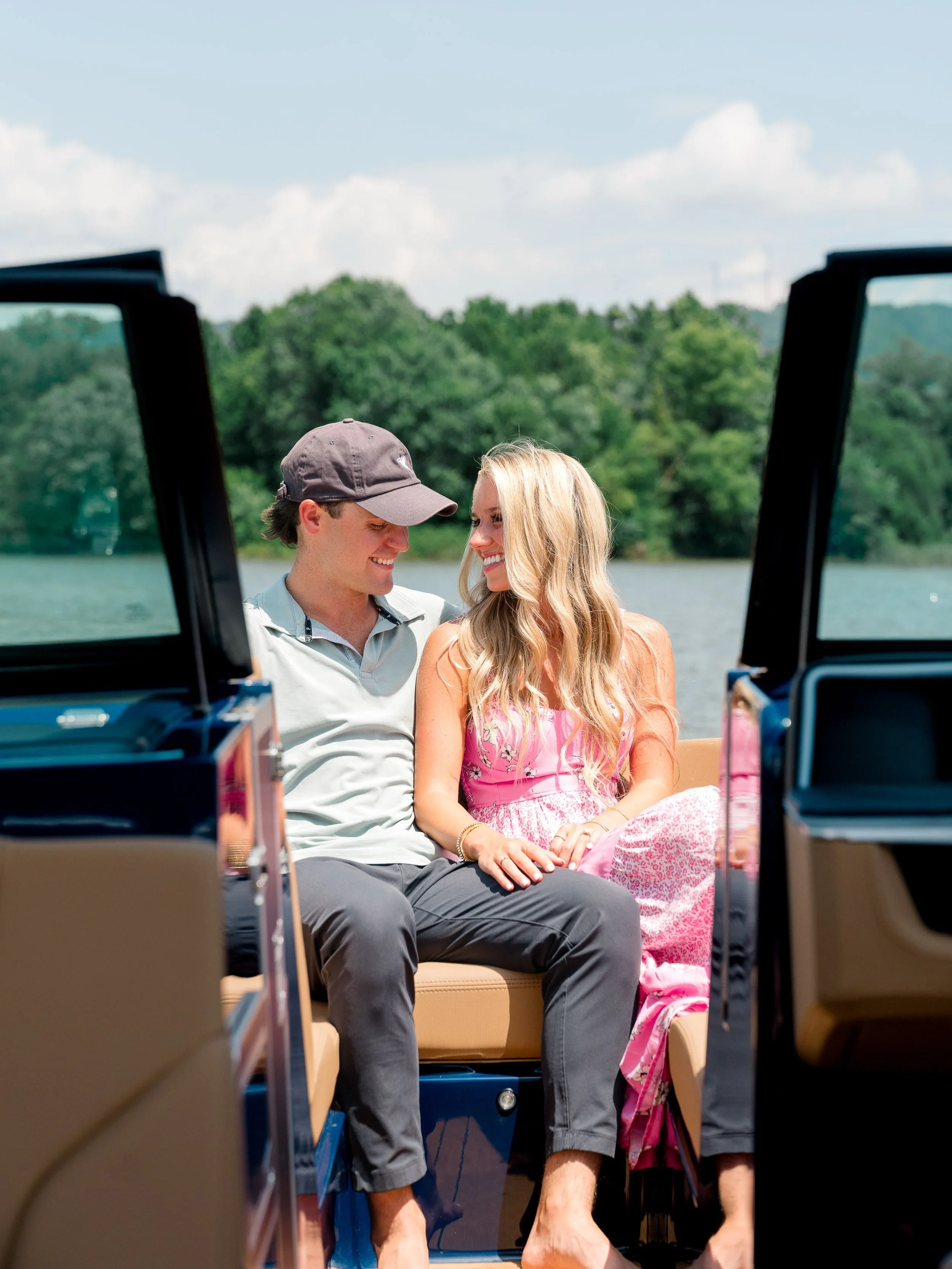 Soft summer romance 💝

✨ AWhiteWeddings is a Nashville wedding planner proudly serving couples across Middle Tennessee with full-service wedding planning, partial wedding planning, and day-of wedding coordination. From Nashville to Franklin, Brentwo