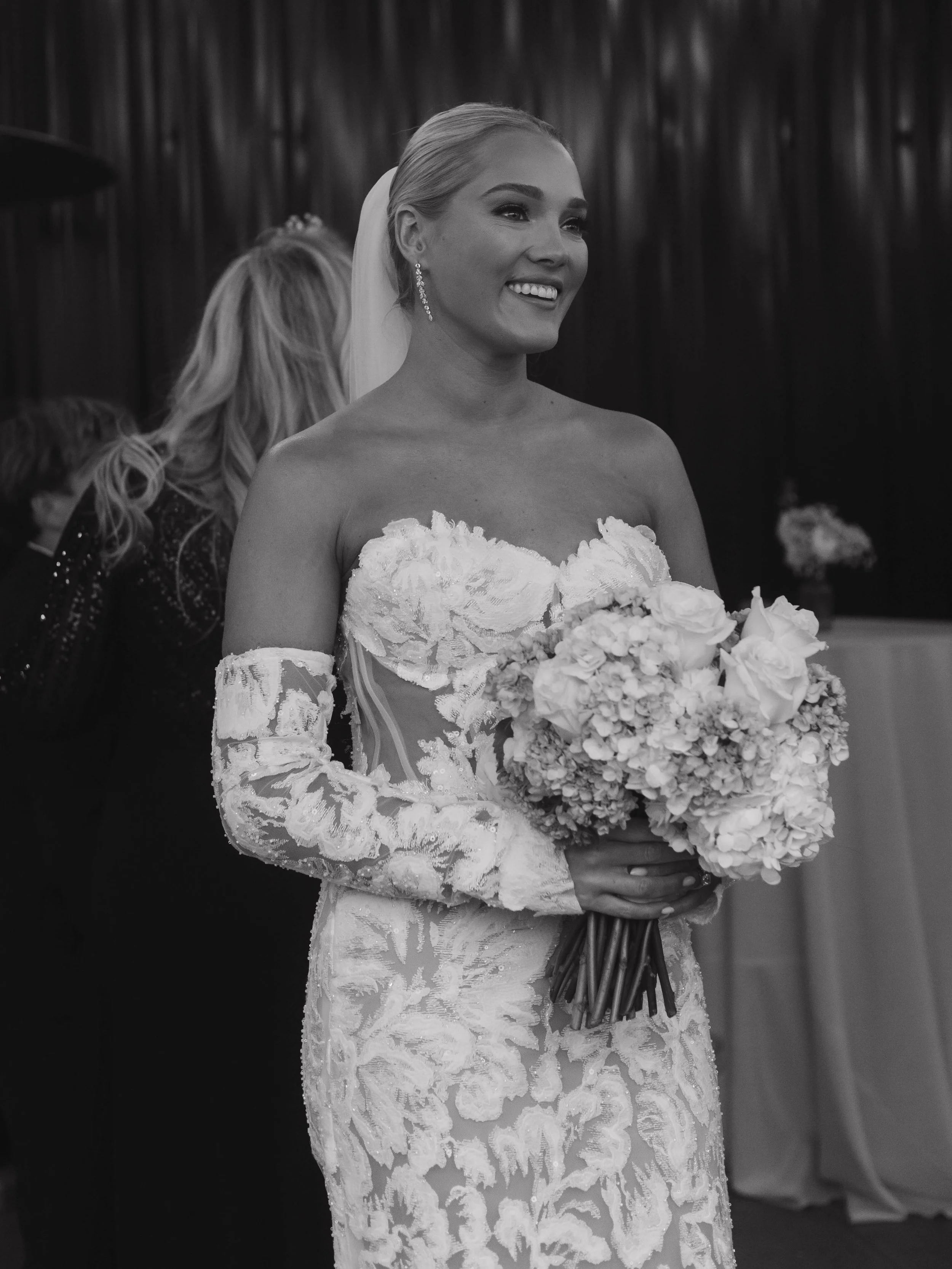 BEST! DAY! EVER! 

✨ AWhiteWeddings is a Nashville wedding planner proudly serving couples across Middle Tennessee with full-service wedding planning, partial wedding planning, and day-of wedding coordination. From Nashville to Franklin, Brentwood, M