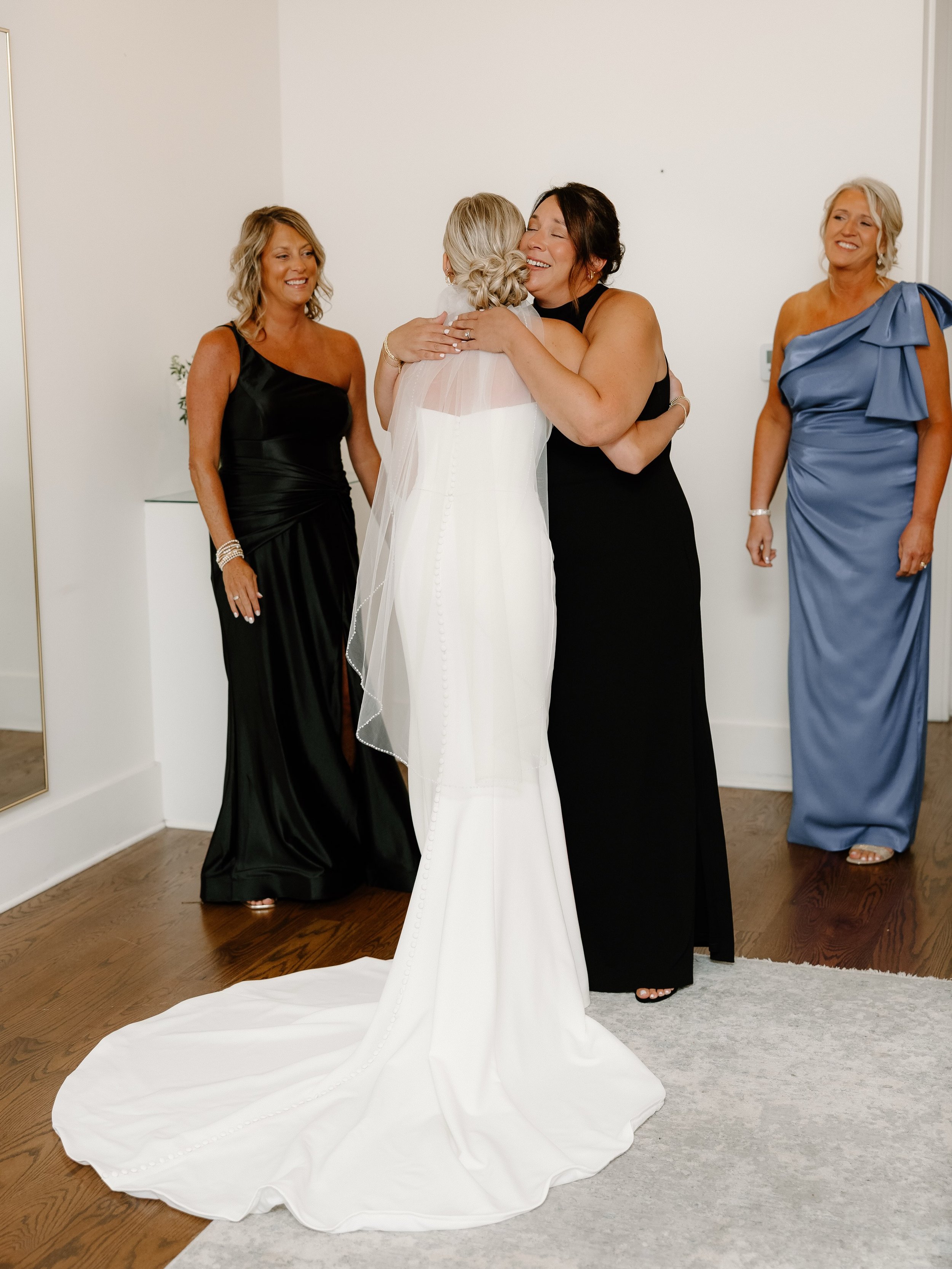 Girlhooooood in many ways!! 🦋🤸🏼&zwj;♀️🤸🏼&zwj;♀️🤸🏼&zwj;♀️

✨ AWhiteWeddings is a Nashville wedding planner proudly serving couples across Middle Tennessee with full-service wedding planning, partial wedding planning, and day-of wedding coordina