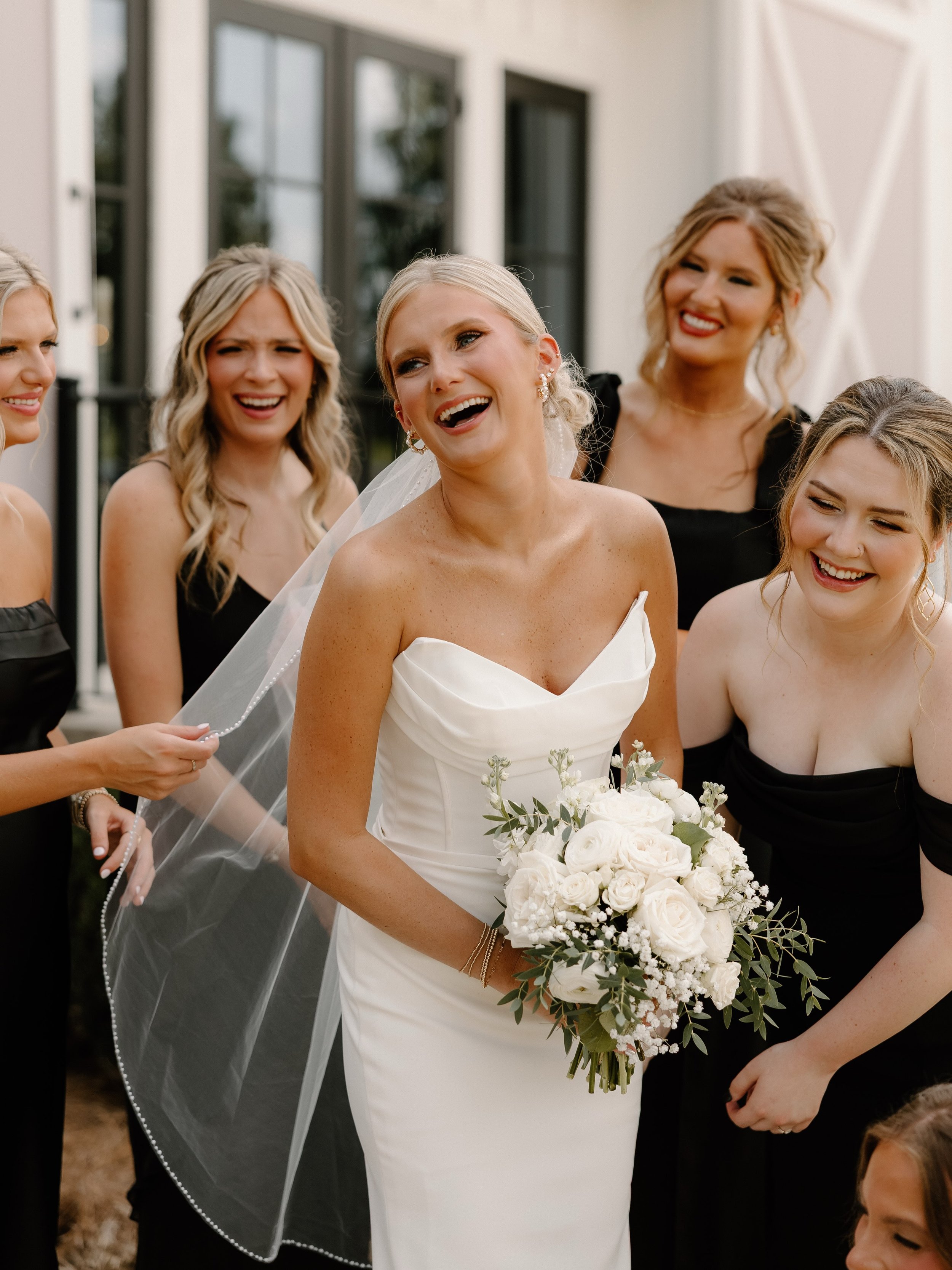 When your besties are also your bridesmaids!! 🖤🪽

✨ AWhiteWeddings is a Nashville wedding planner proudly serving couples across Middle Tennessee with full-service wedding planning, partial wedding planning, and day-of wedding coordination. From Na