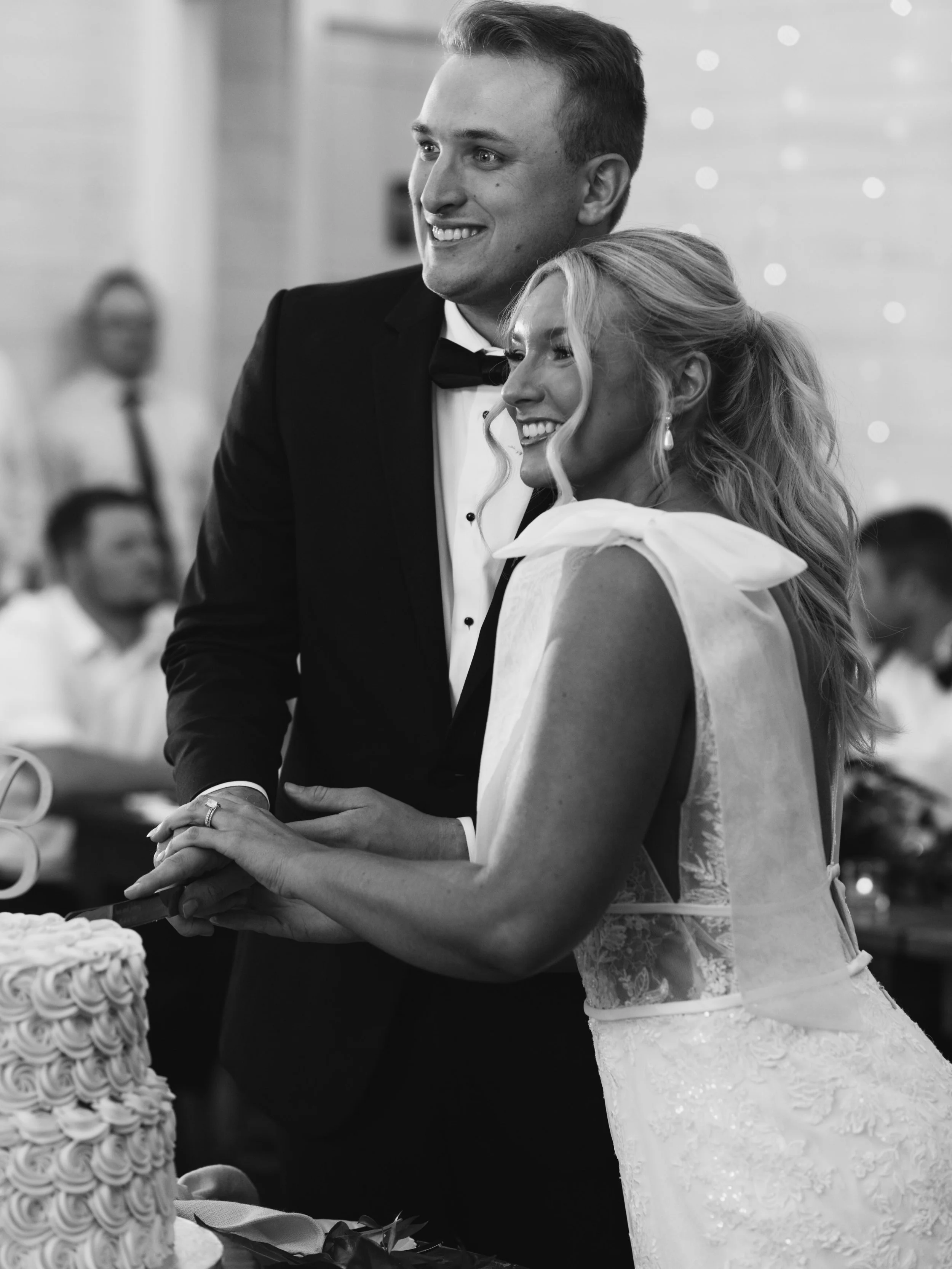 Join the love bubble 🫧 Click AWhiteWeddings.com to schedule a meeting with an AWhiteWeddings planner. 

✨ AWhiteWeddings is a Nashville wedding planner proudly serving couples across Middle Tennessee with full-service wedding planning, partial weddi
