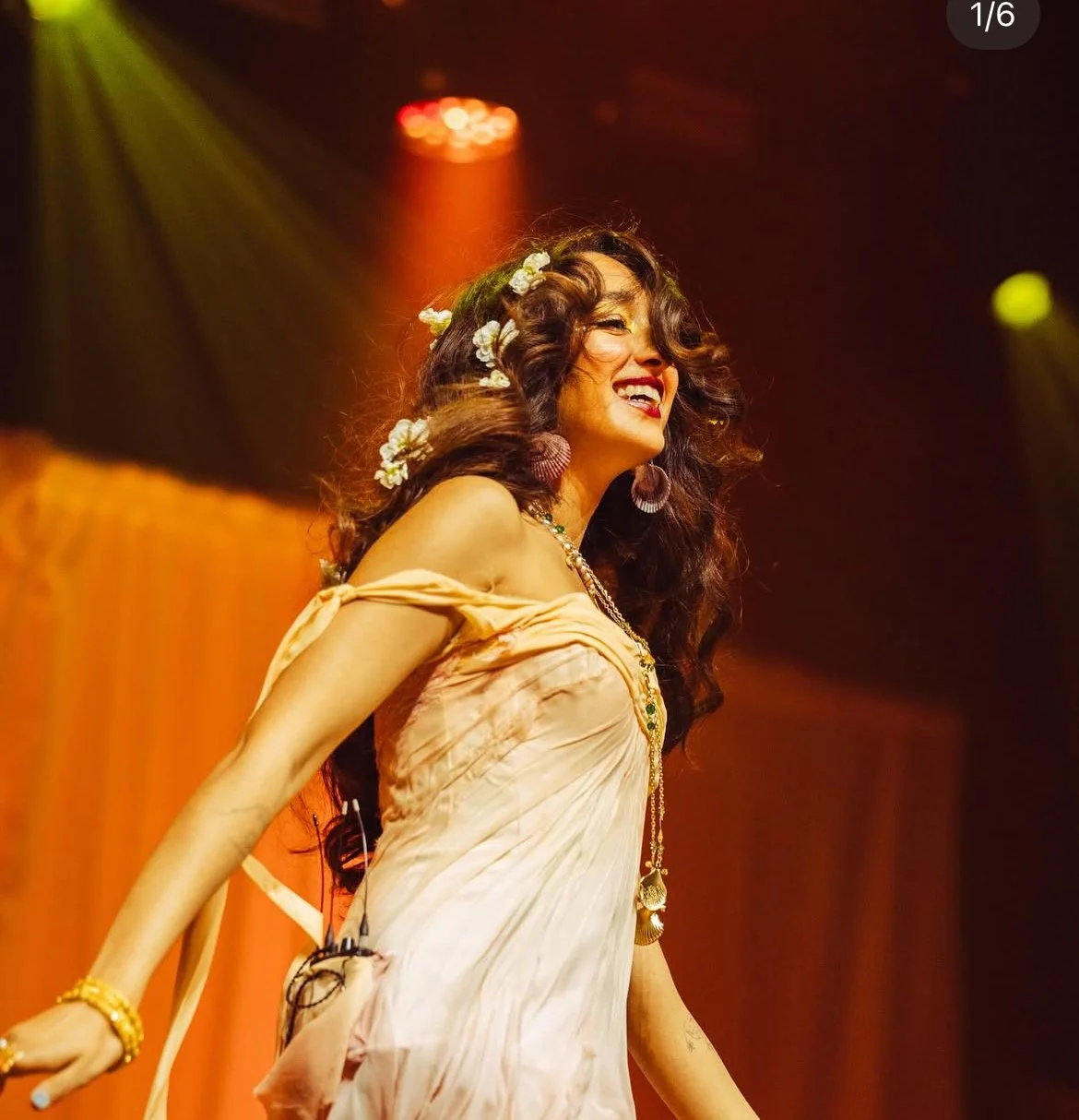RAVEENA