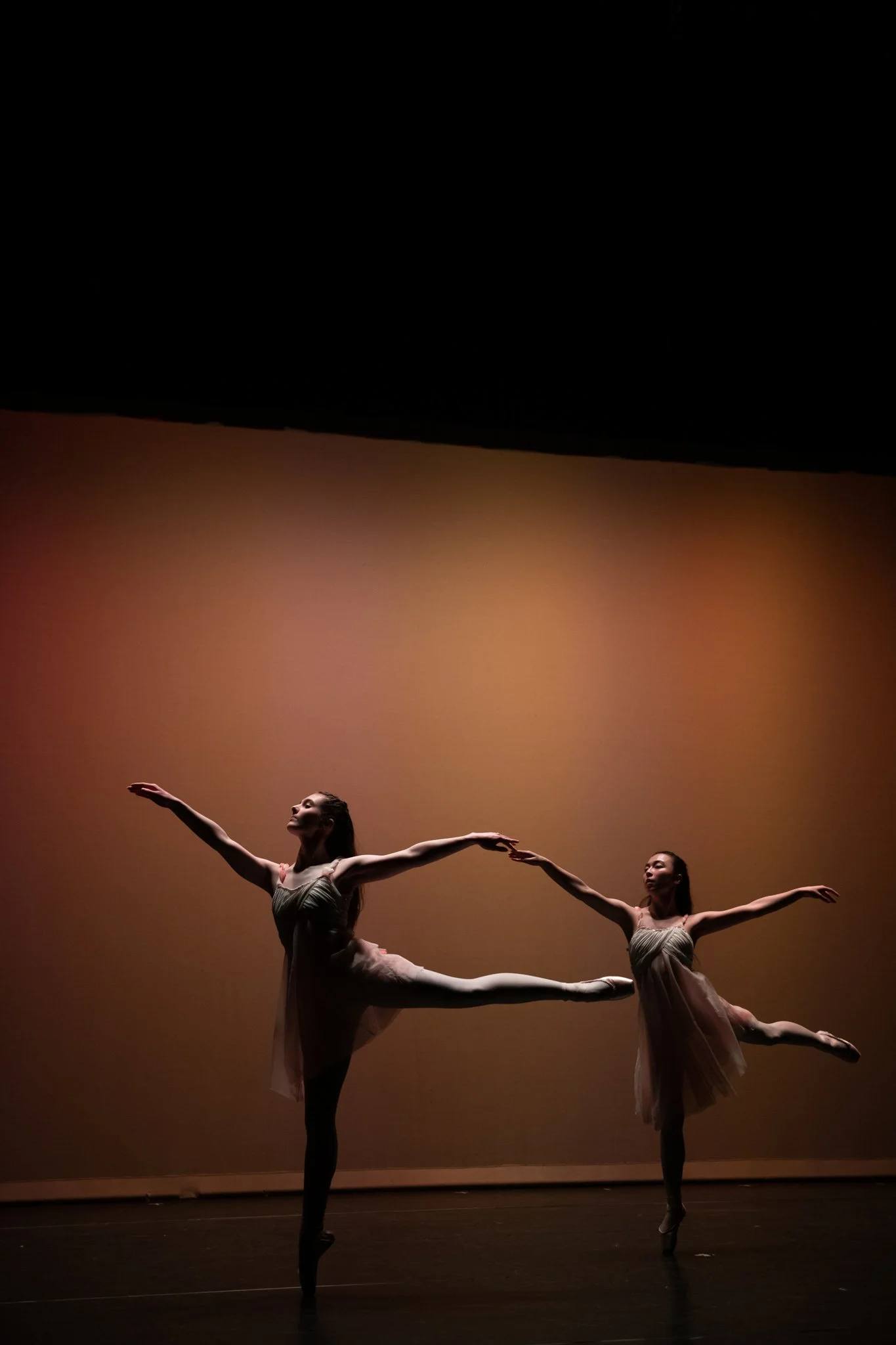 Dance Umbrella Studio logo