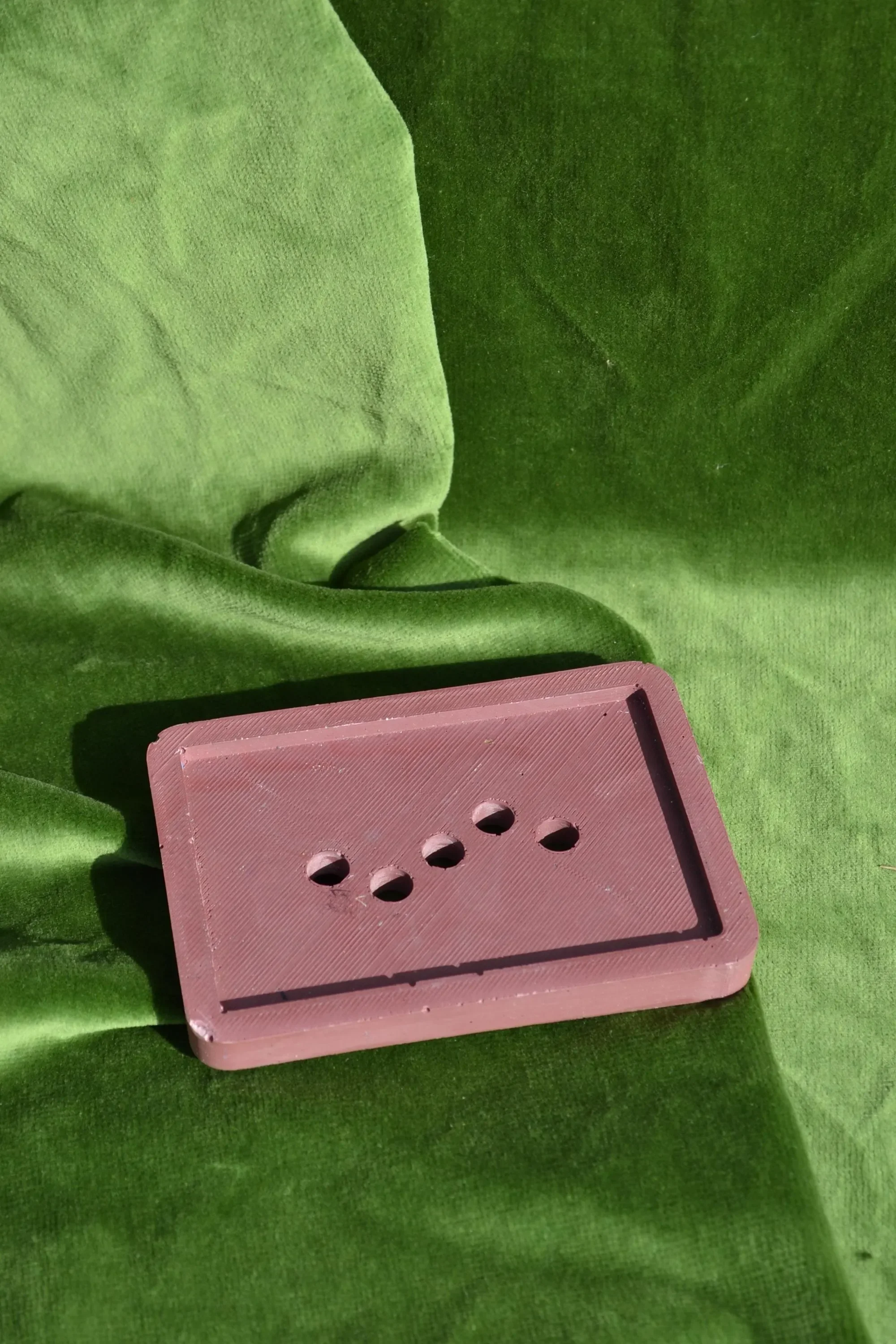 burg soap dish1.webp