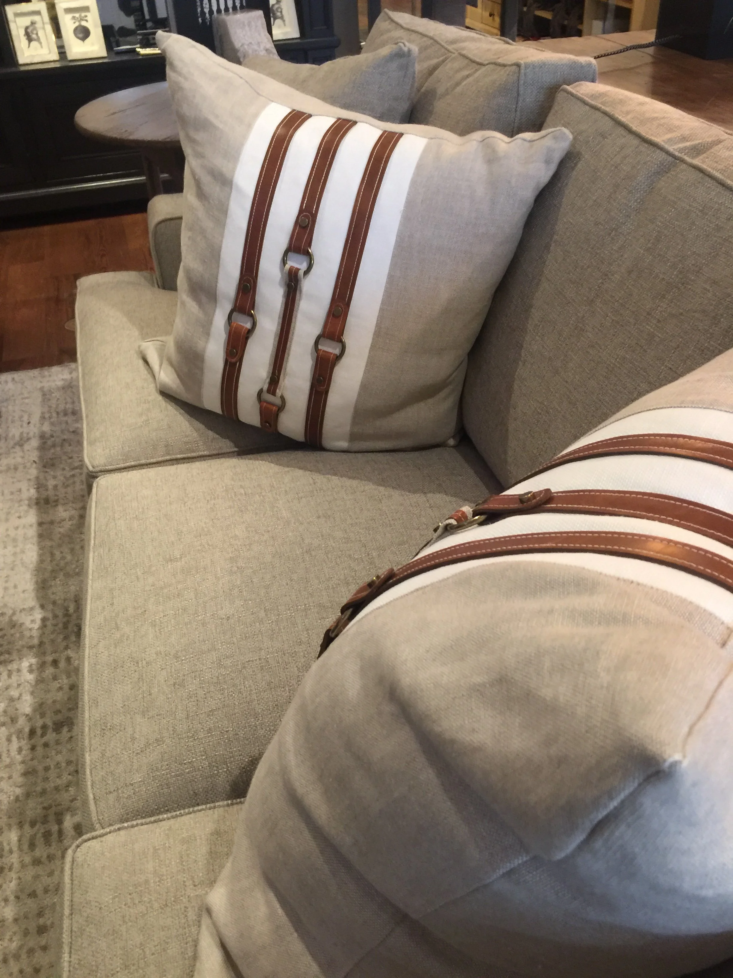 Pillows - 7 021926.JPEG