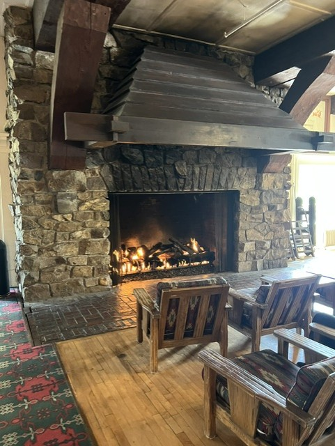 lodge_3.png