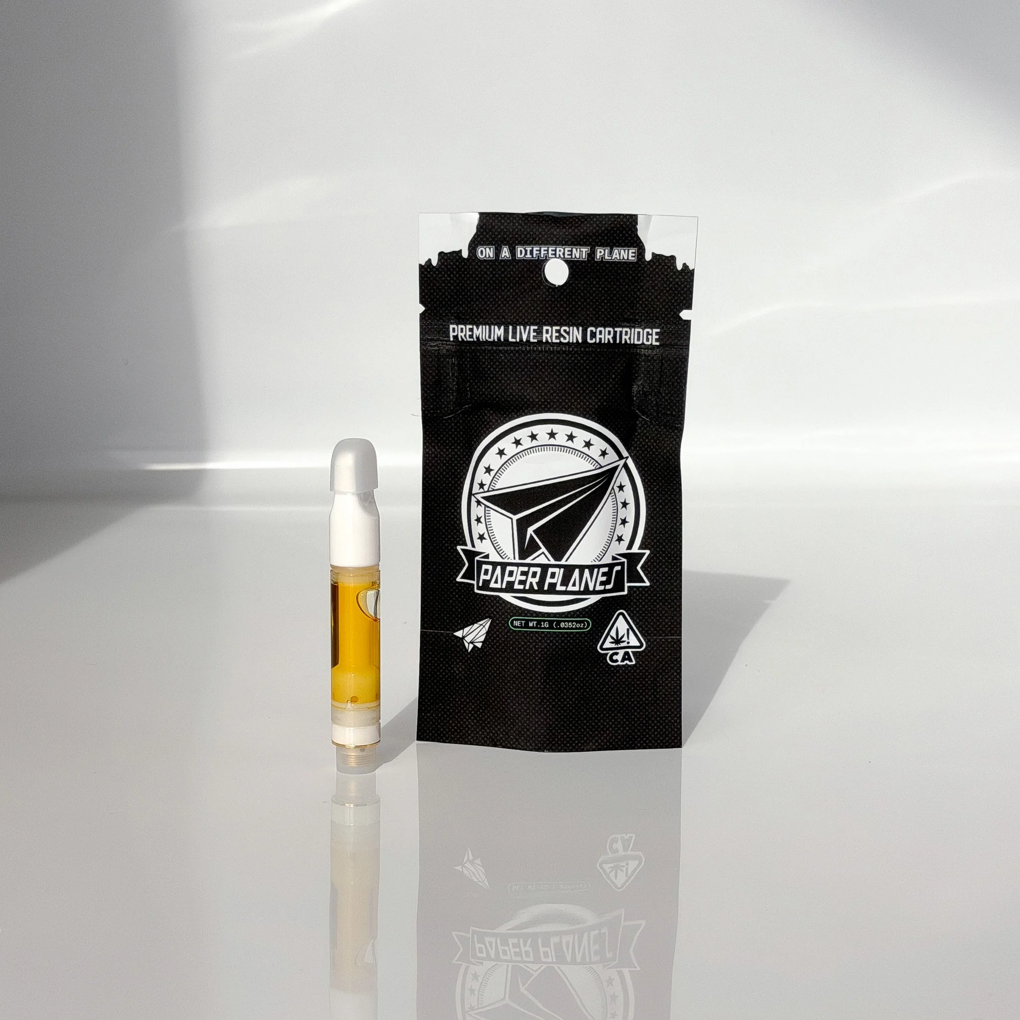 100% Full-spectrum pure live resin with terpenes captured at peak freshness from cannabis grown with organic soil, nutrients, and sun. Precision extraction, smooth draw.